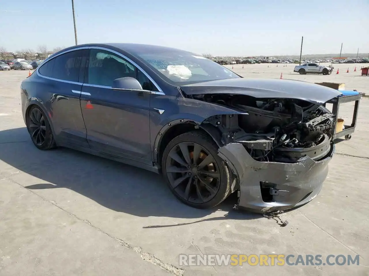 4 fotografías del automóvil dañado 5YJXCBE24KF192166 TESLA MODEL X 2019
