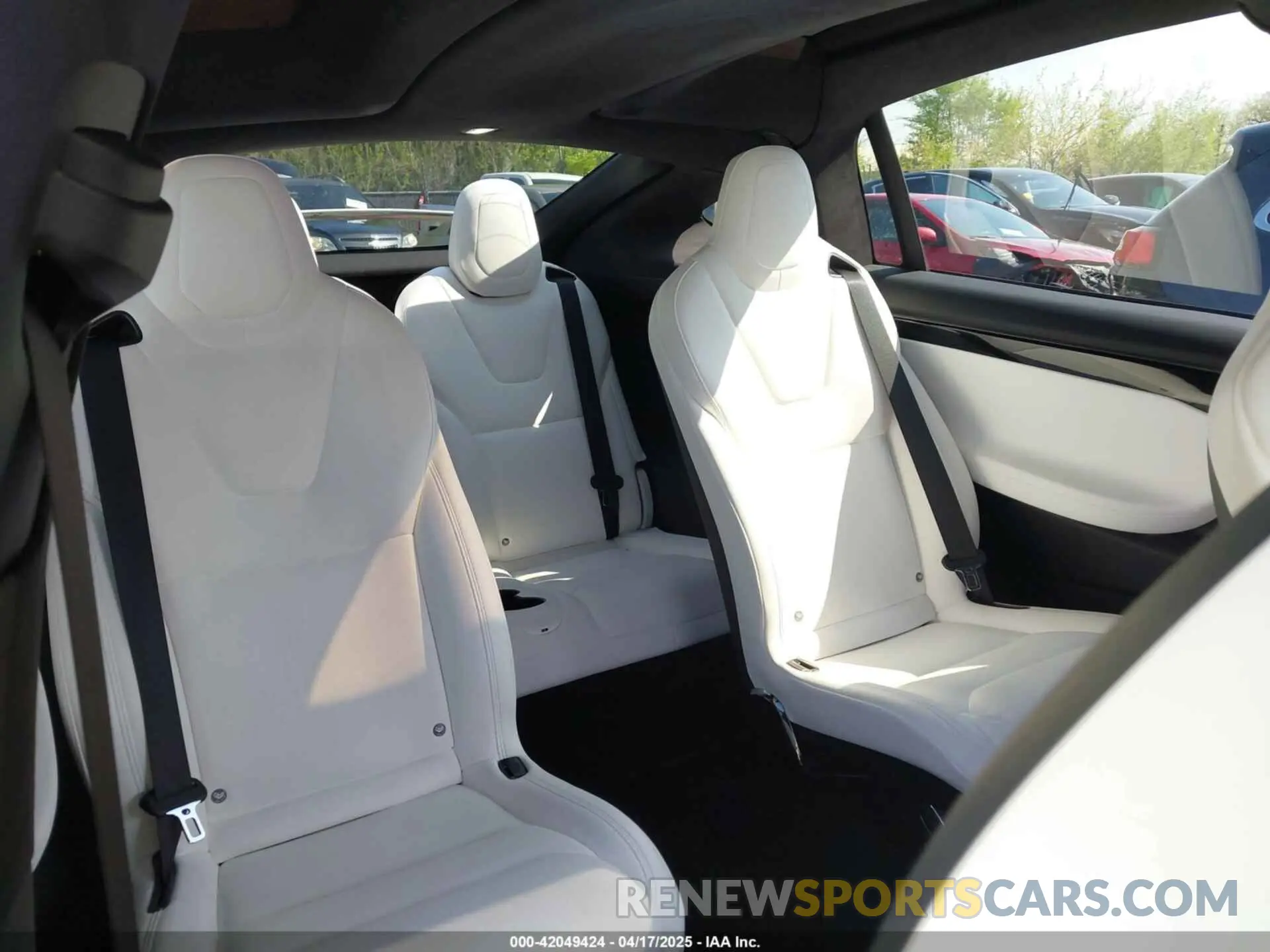 8 fotografías del automóvil dañado 5YJXCBE27KF150381 TESLA MODEL X 2019