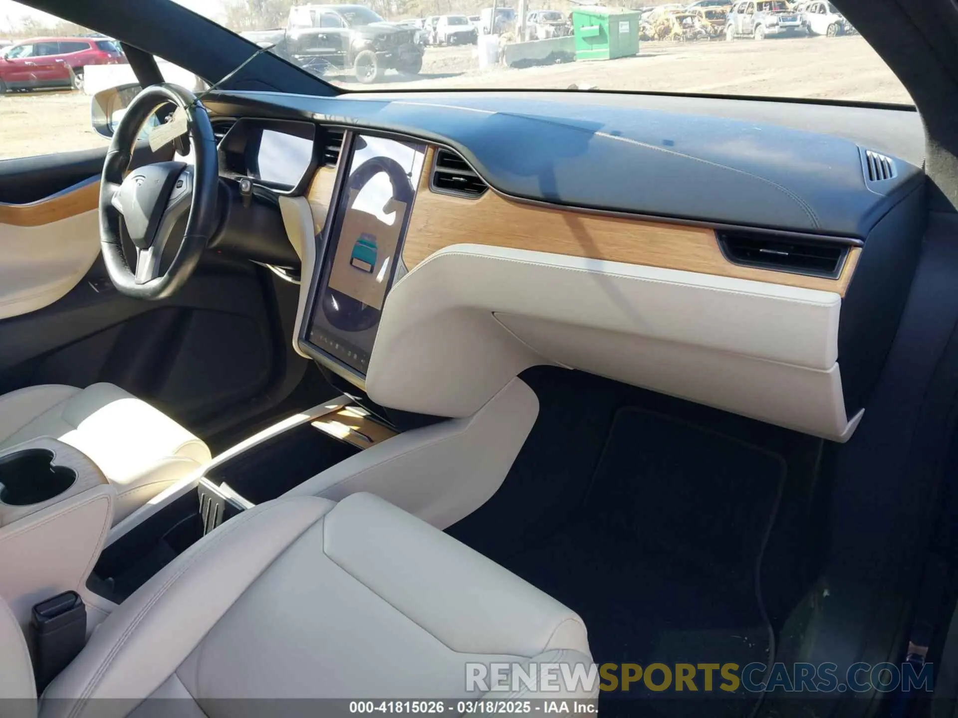 5 fotografías del automóvil dañado 5YJXCBE28KF186404 TESLA MODEL X 2019