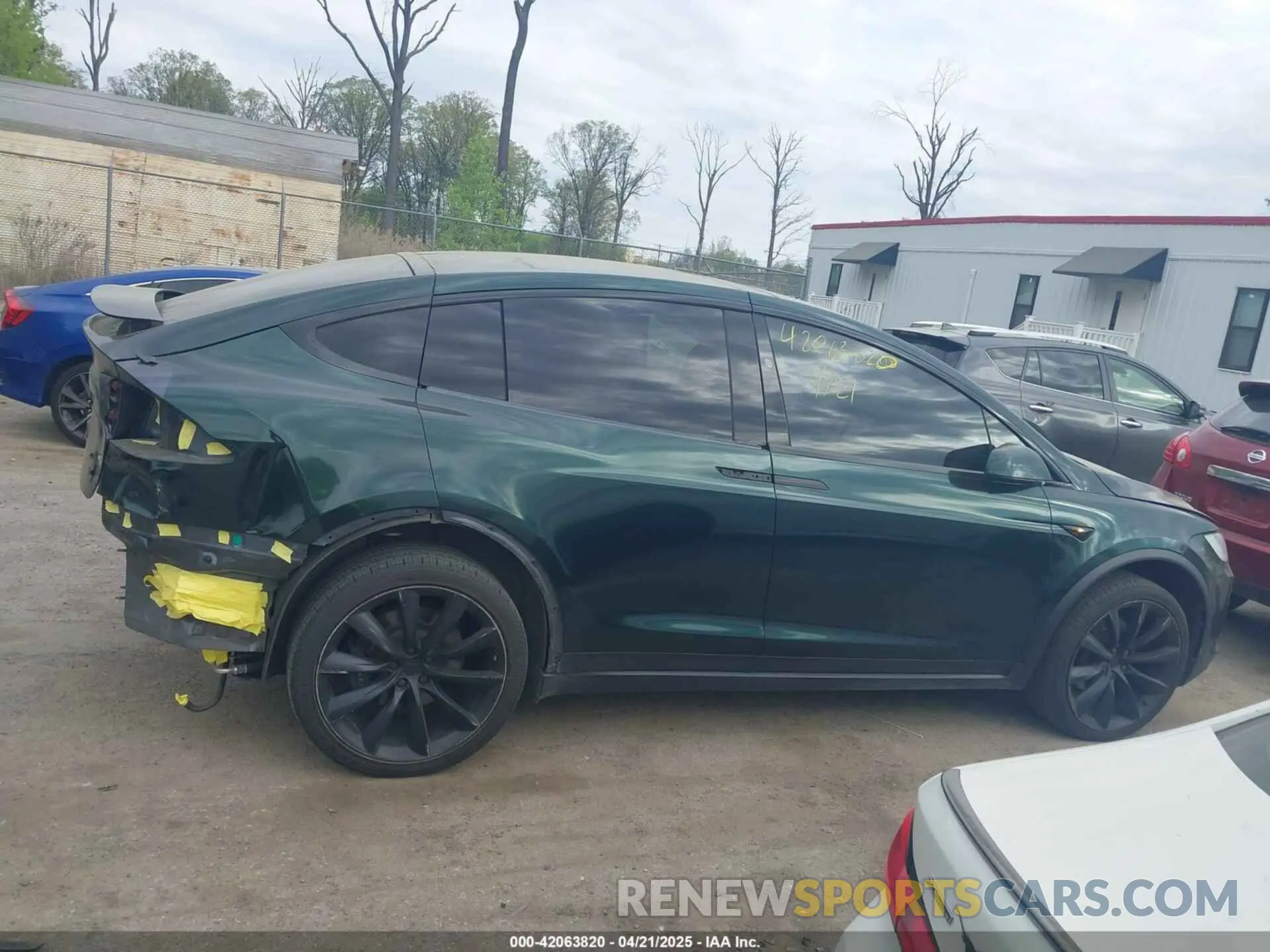 12 fotografías del automóvil dañado 5YJXCBE28KF192171 TESLA MODEL X 2019