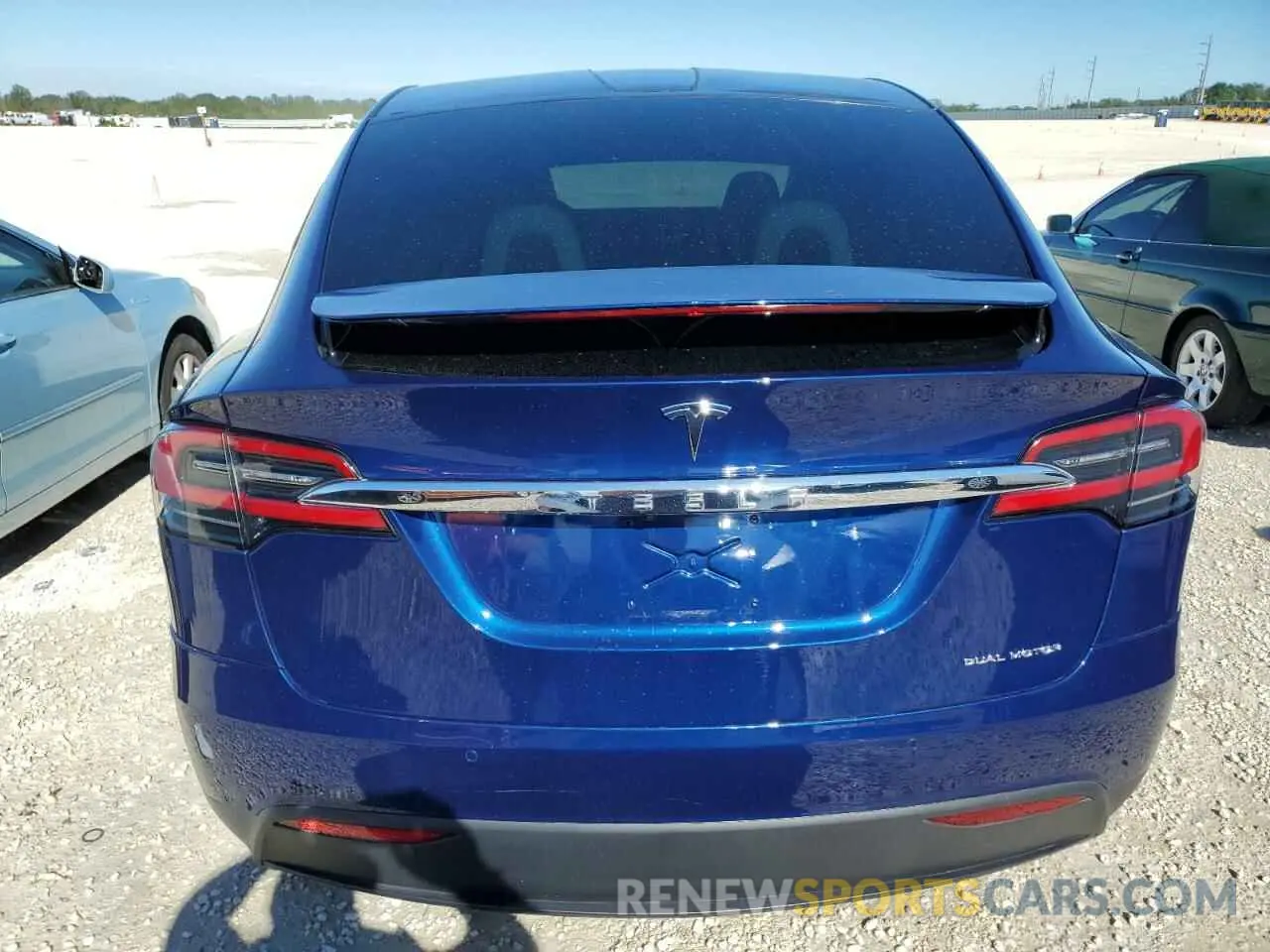 6 fotografías del automóvil dañado 5YJXCBE29KF197508 TESLA MODEL X 2019