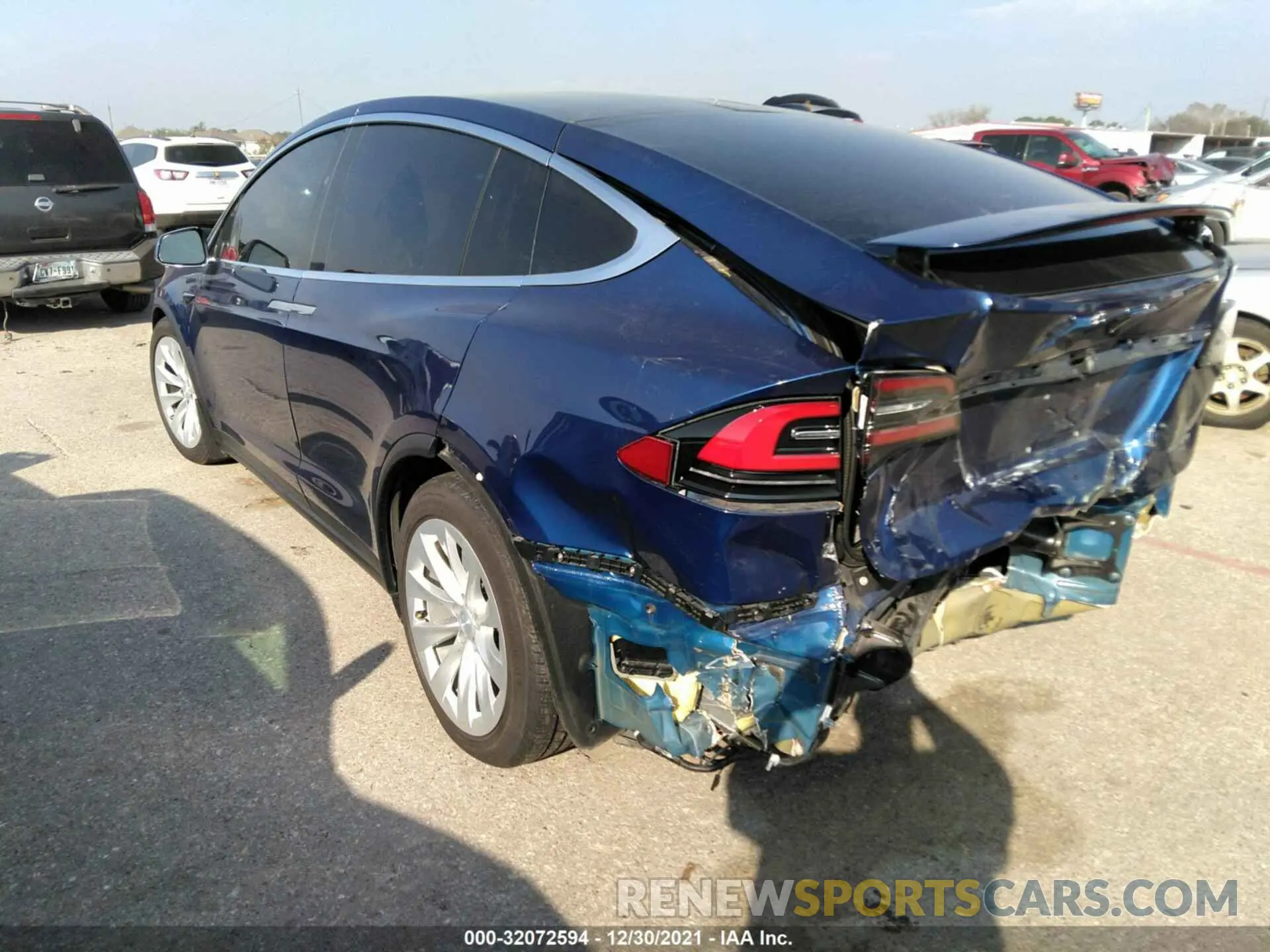3 fotografías del automóvil dañado 5YJXCBE29KF213058 TESLA MODEL X 2019