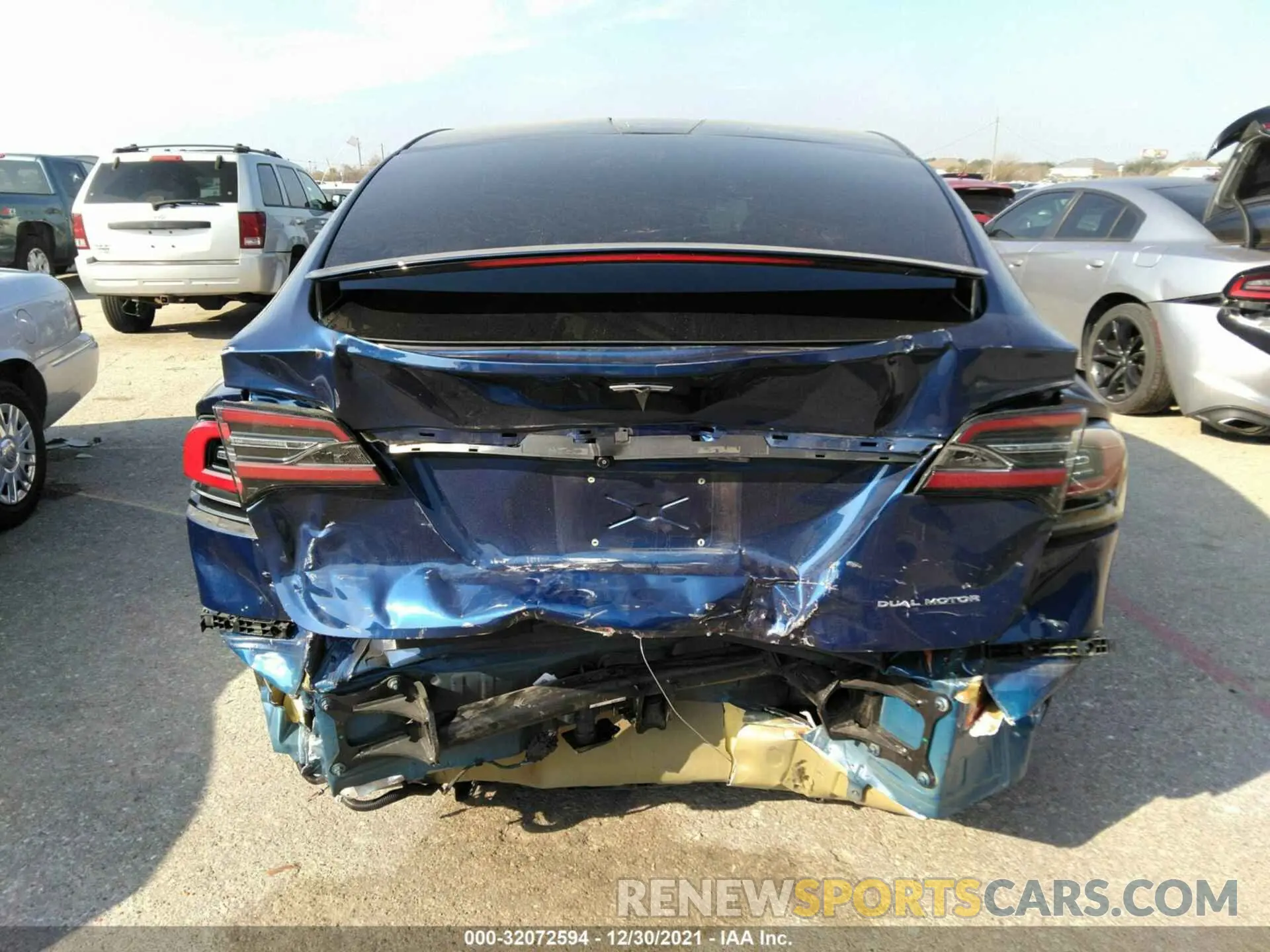 6 fotografías del automóvil dañado 5YJXCBE29KF213058 TESLA MODEL X 2019