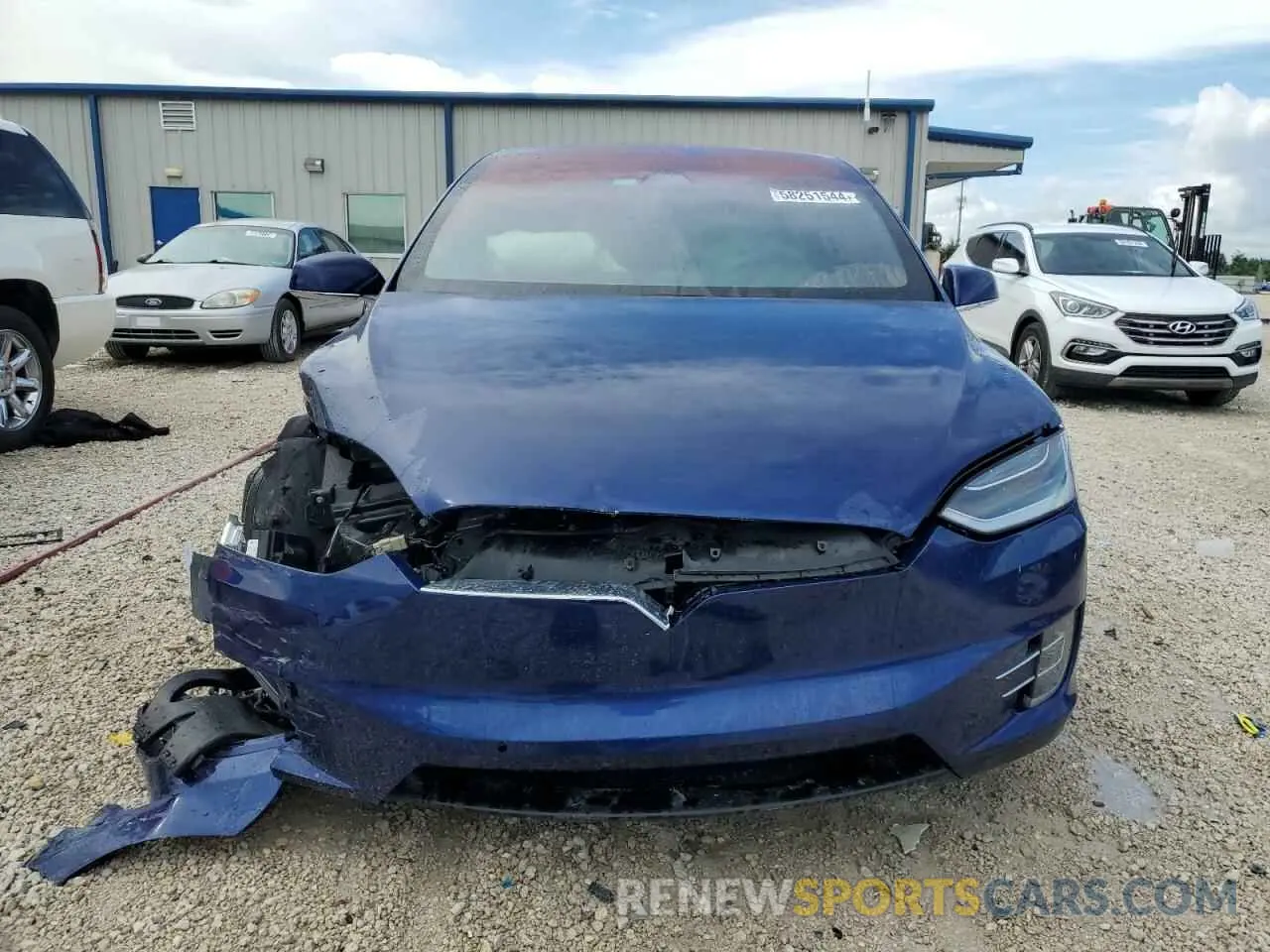 5 fotografías del automóvil dañado 5YJXCBE2XKF189904 TESLA MODEL X 2019