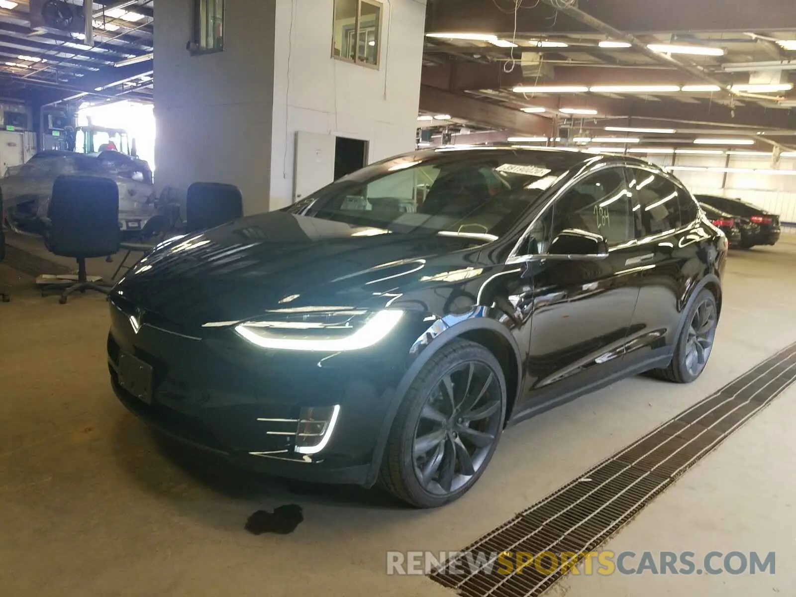2 fotografías del automóvil dañado 5YJXCBE2XKF207270 TESLA MODEL X 2019