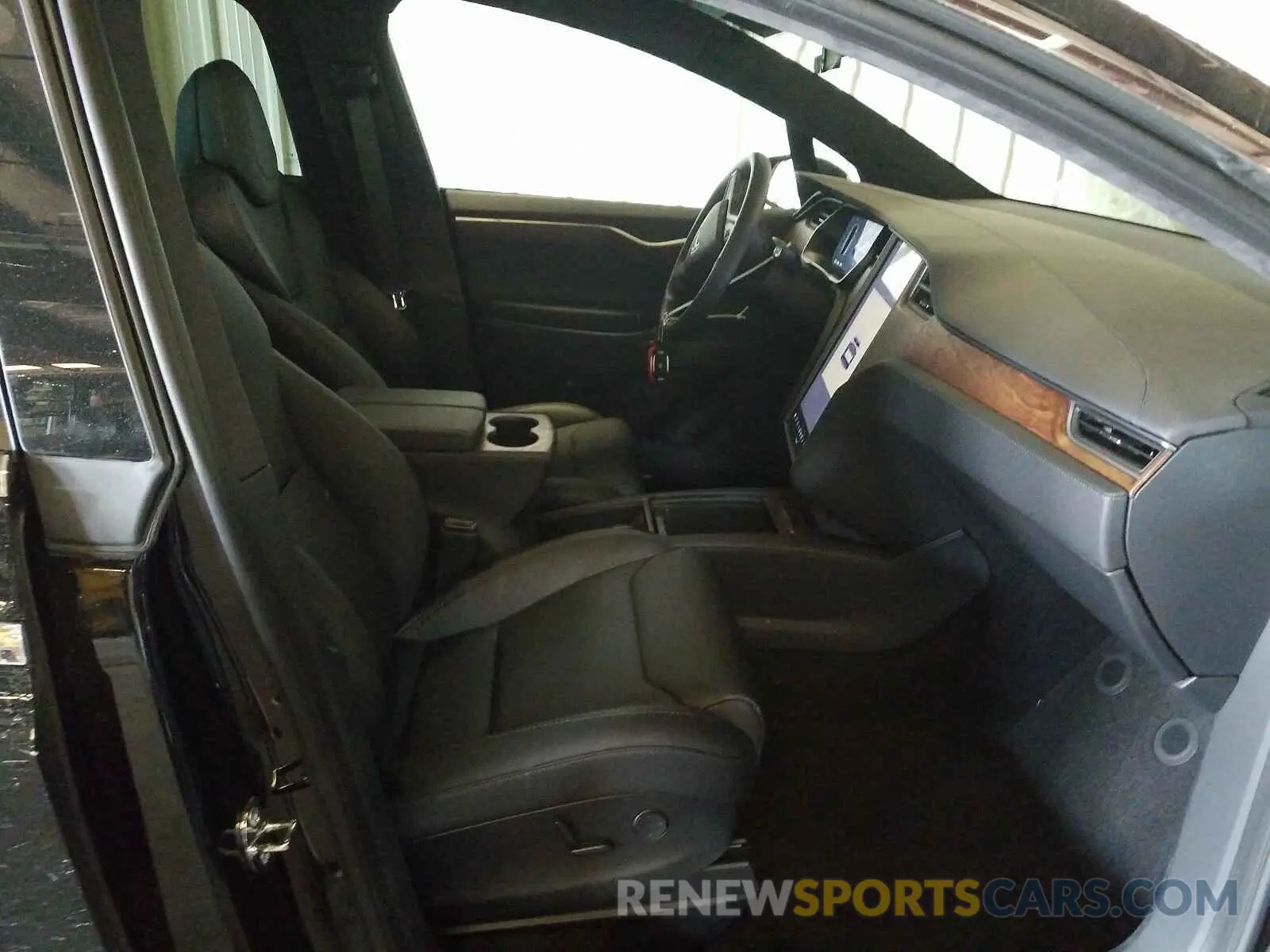 5 fotografías del automóvil dañado 5YJXCBE2XKF207270 TESLA MODEL X 2019