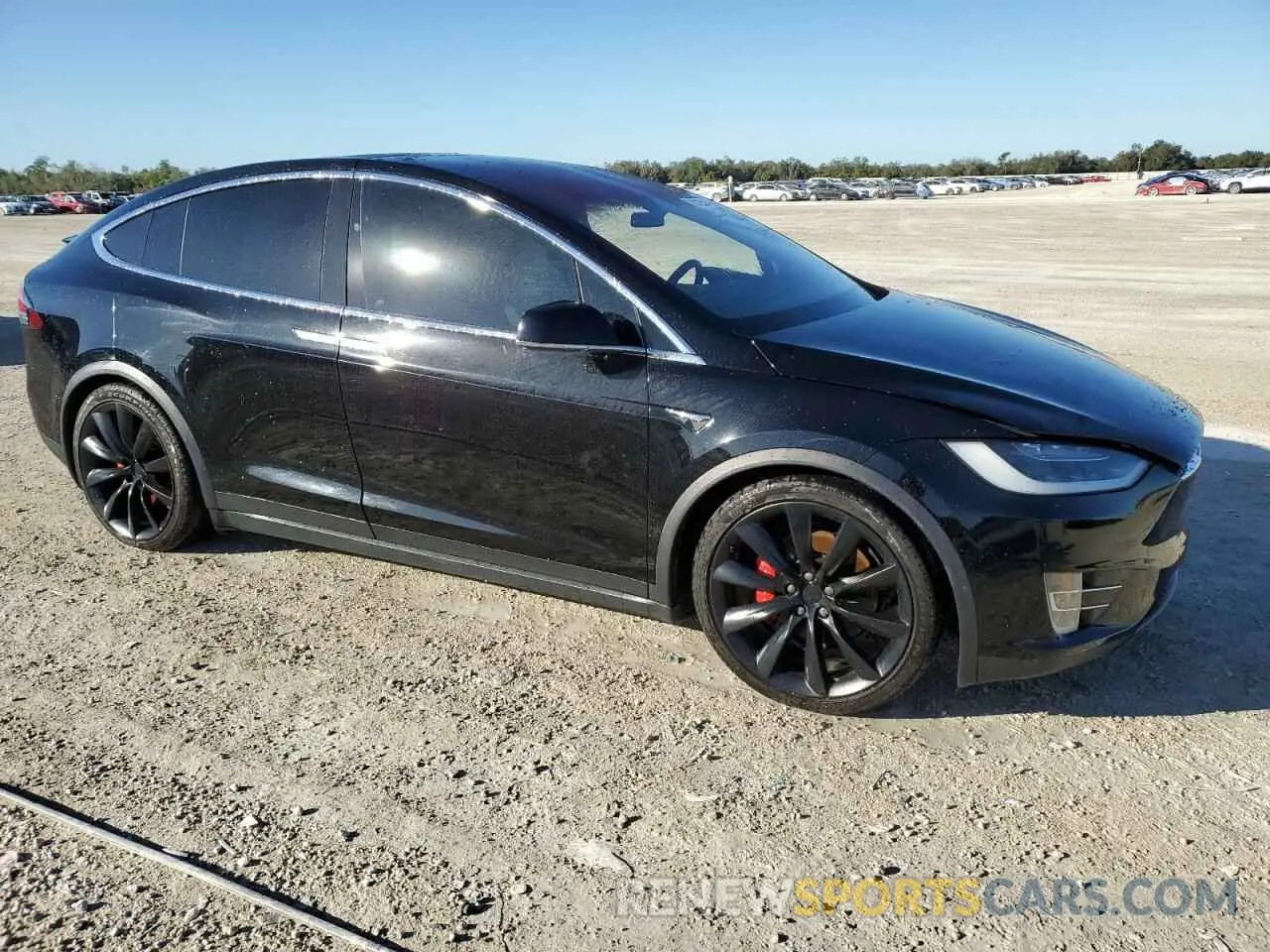 4 fotografías del automóvil dañado 5YJXCBE40KF155228 TESLA MODEL X 2019