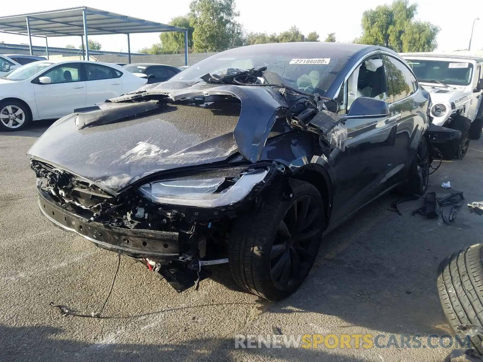 2 fotografías del automóvil dañado 5YJXCBE42KF209564 TESLA MODEL X 2019