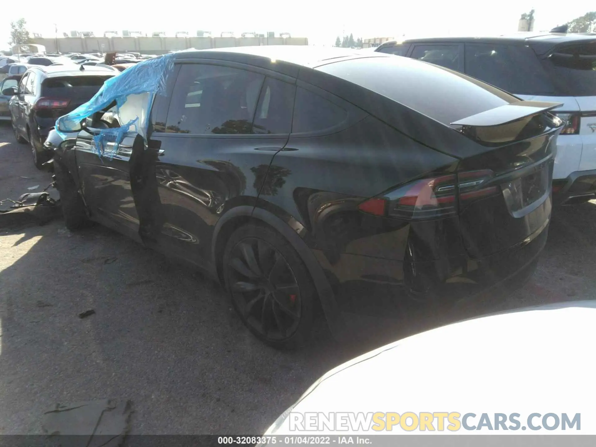 3 fotografías del automóvil dañado 5YJXCBE44KF180813 TESLA MODEL X 2019