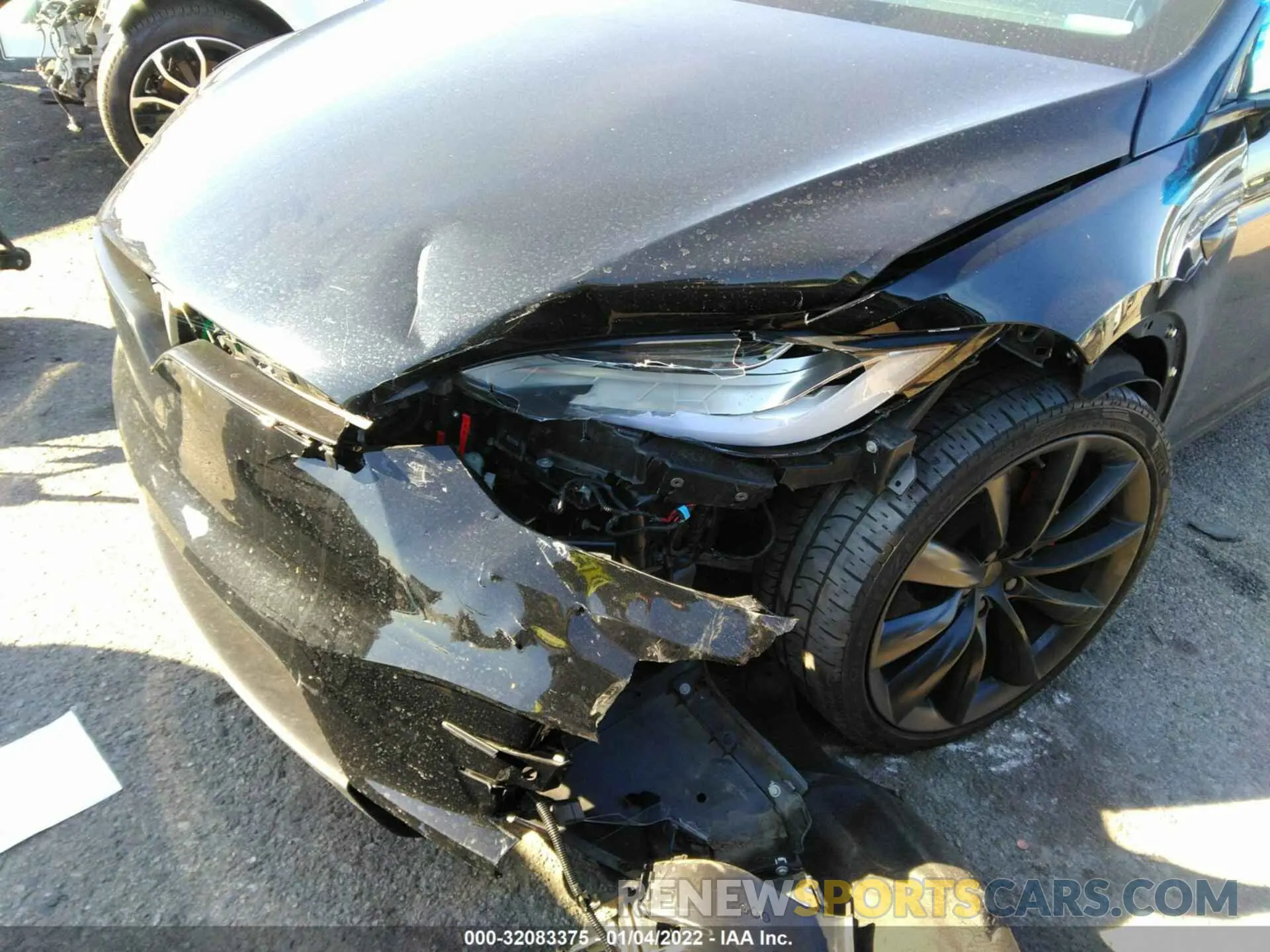 6 fotografías del automóvil dañado 5YJXCBE44KF180813 TESLA MODEL X 2019
