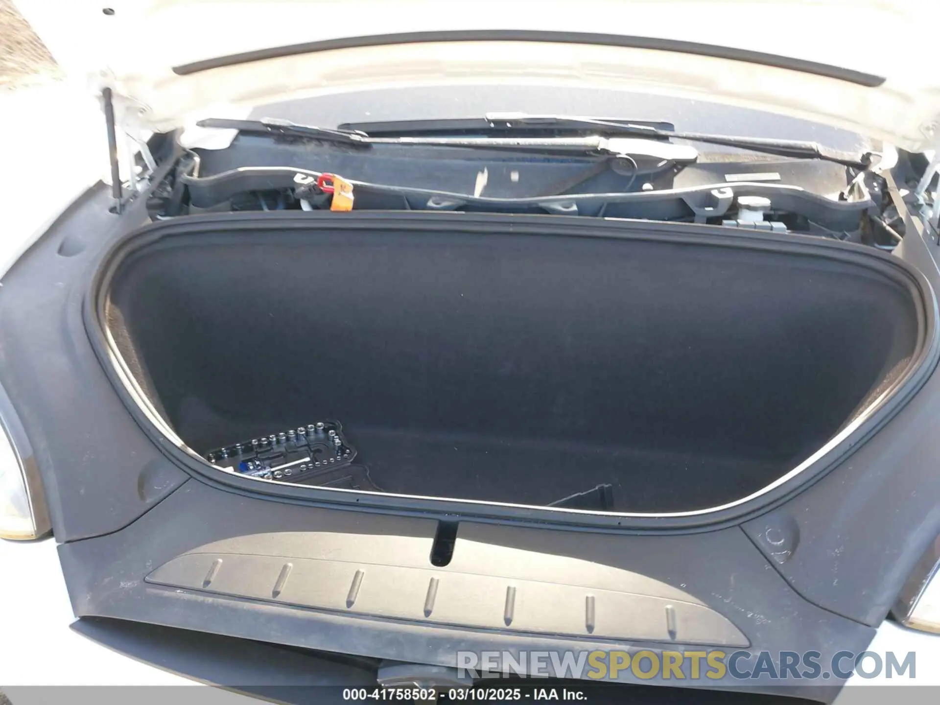 10 fotografías del automóvil dañado 5YJXCBE45KF157640 TESLA MODEL X 2019
