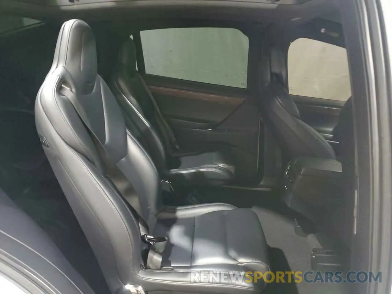 11 fotografías del automóvil dañado 5YJXCBE4XKF181738 TESLA MODEL X 2019