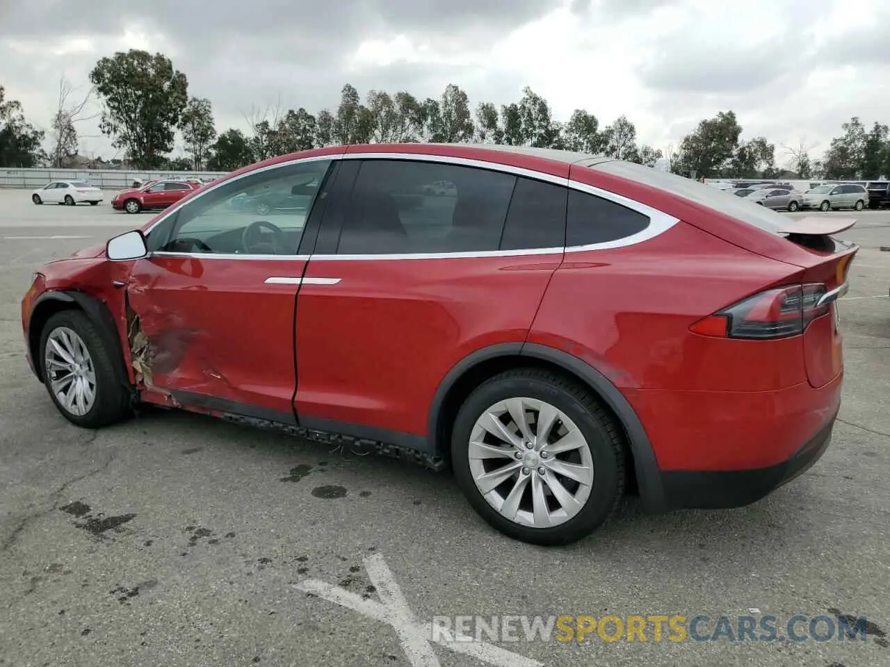 2 fotografías del automóvil dañado 5YJXCDE20KF180186 TESLA MODEL X 2019