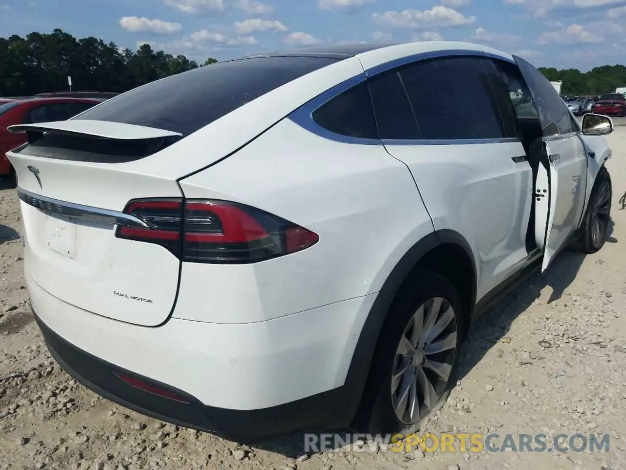 4 fotografías del automóvil dañado 5YJXCDE20KF185730 TESLA MODEL X 2019