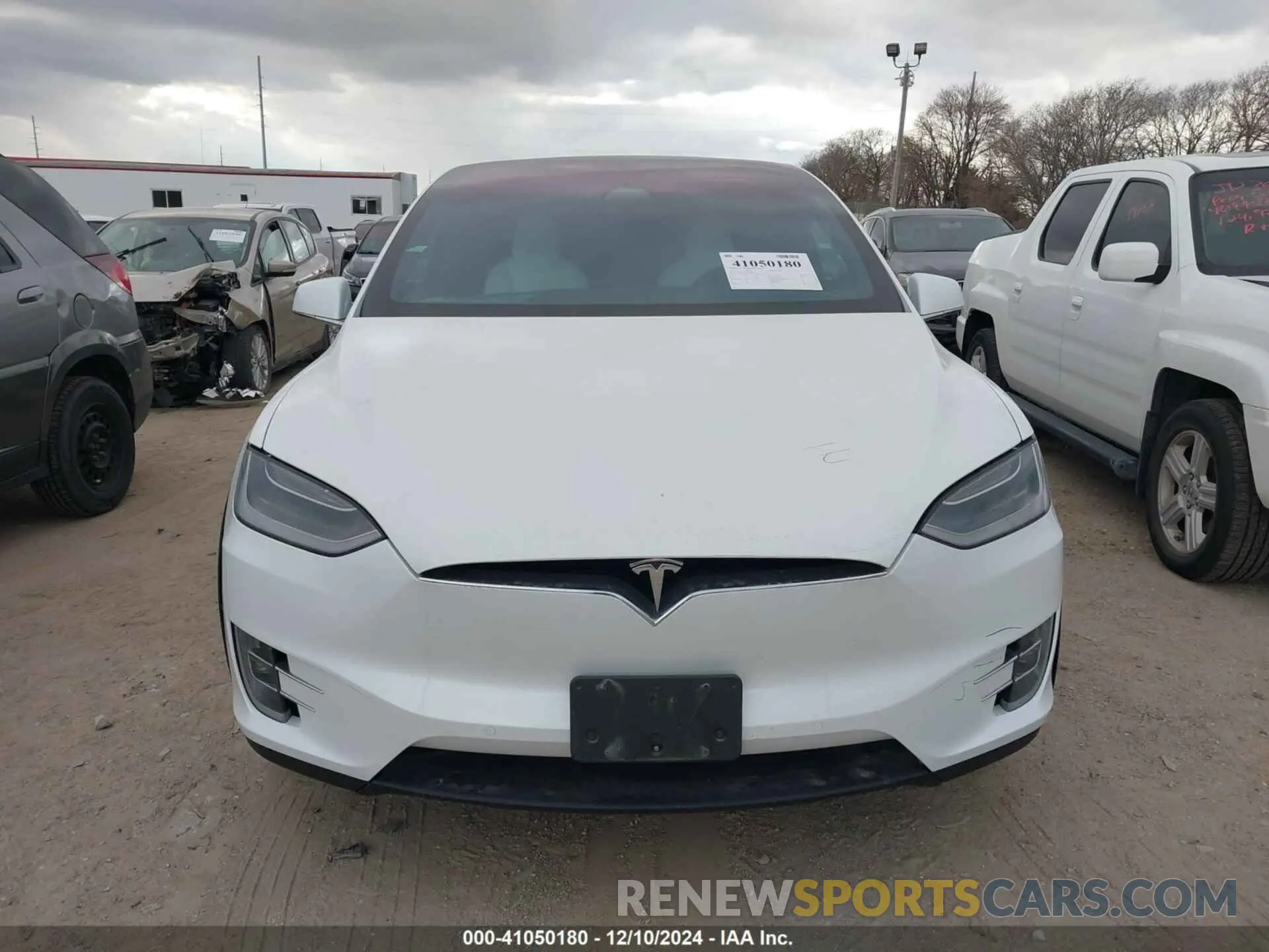 13 fotografías del automóvil dañado 5YJXCDE25KF185027 TESLA MODEL X 2019