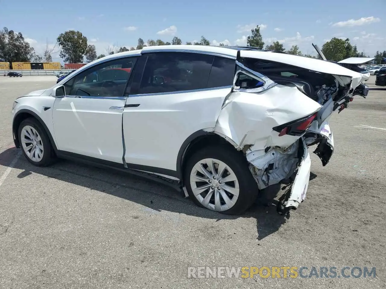 2 fotografías del automóvil dañado 5YJXCDE25KF185030 TESLA MODEL X 2019