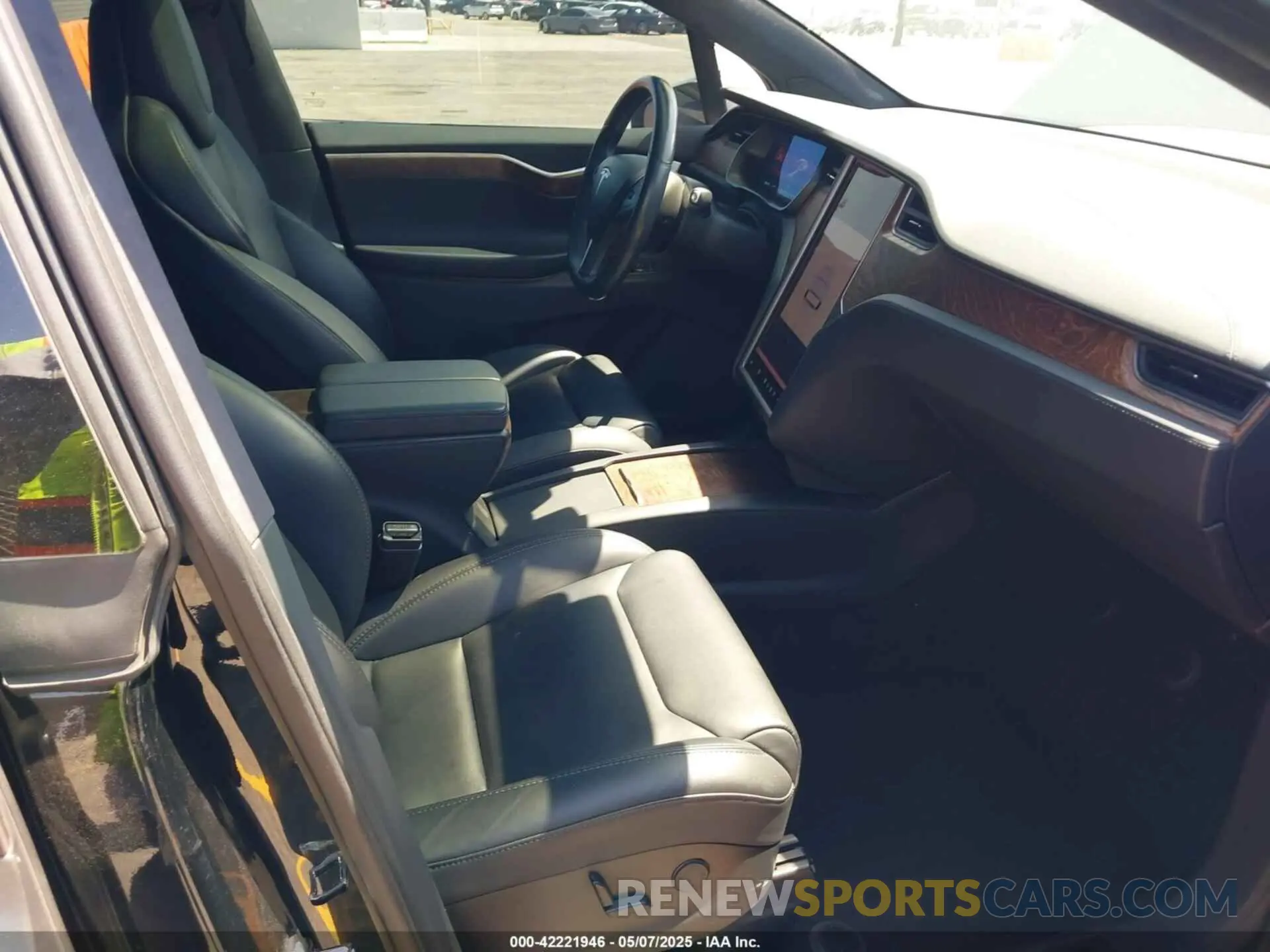 5 fotografías del automóvil dañado 5YJXCDE26KF154322 TESLA MODEL X 2019