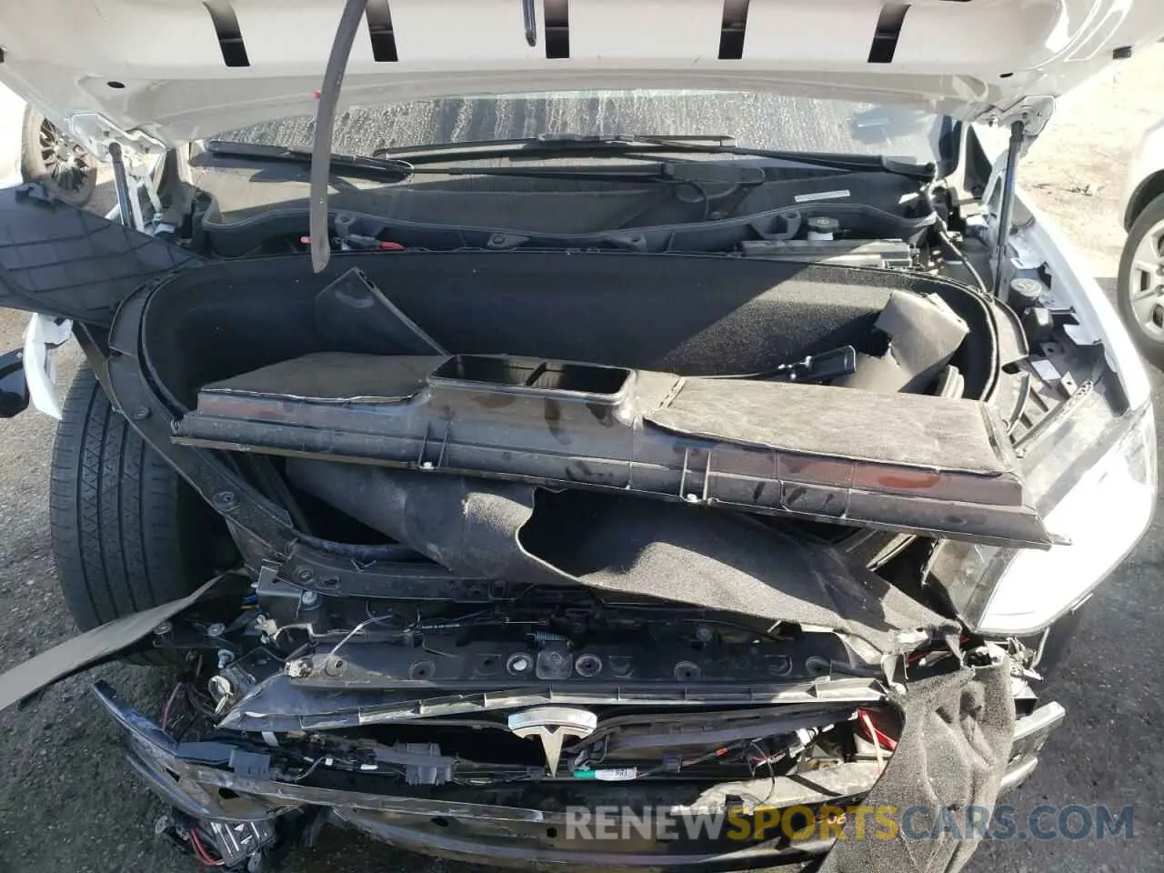 7 fotografías del automóvil dañado 5YJXCAE20LF243447 TESLA MODEL X 2020