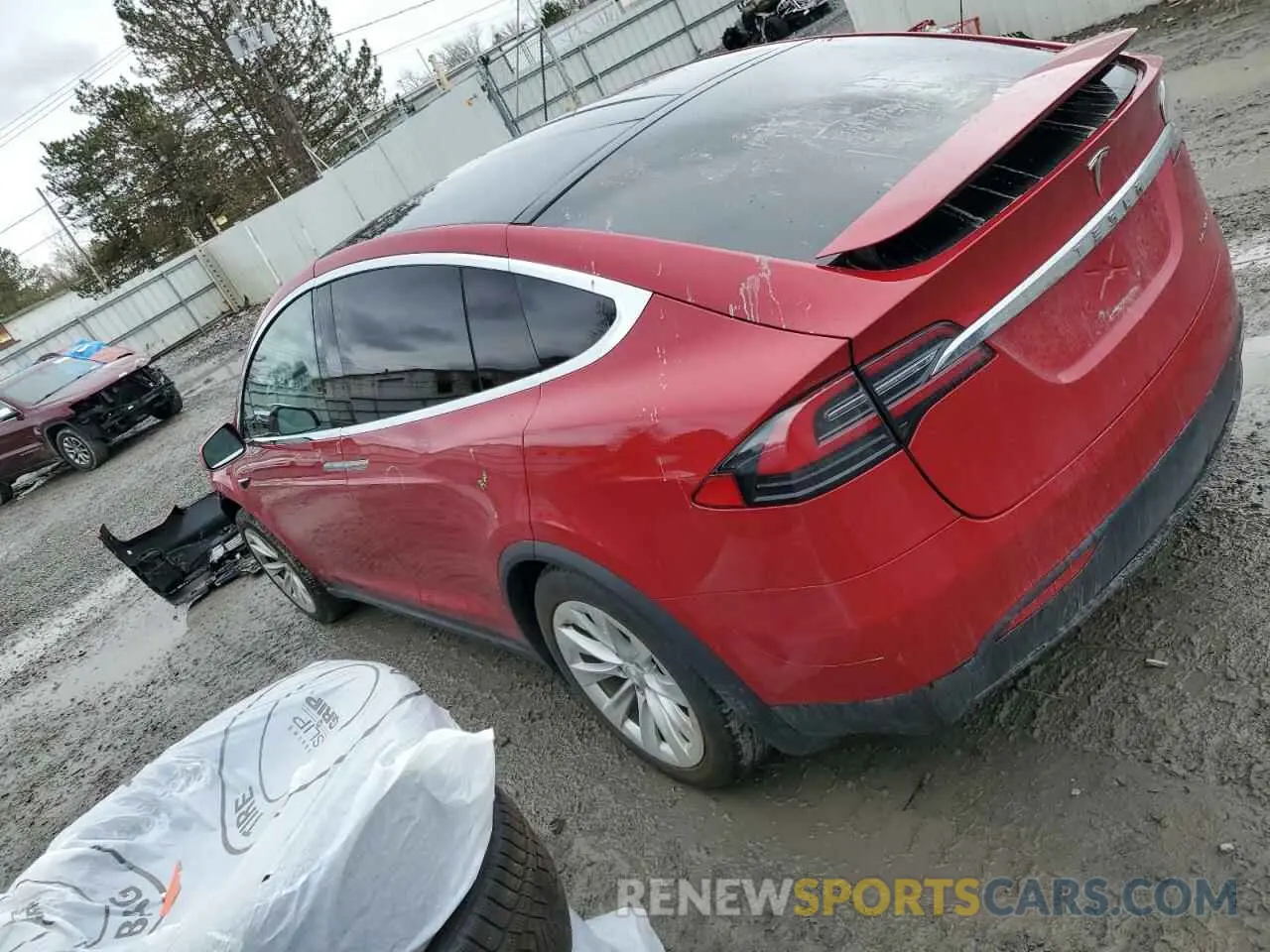 2 fotografías del automóvil dañado 5YJXCAE20LF248549 TESLA MODEL X 2020