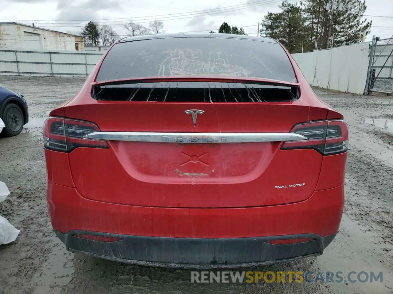 6 fotografías del automóvil dañado 5YJXCAE20LF248549 TESLA MODEL X 2020