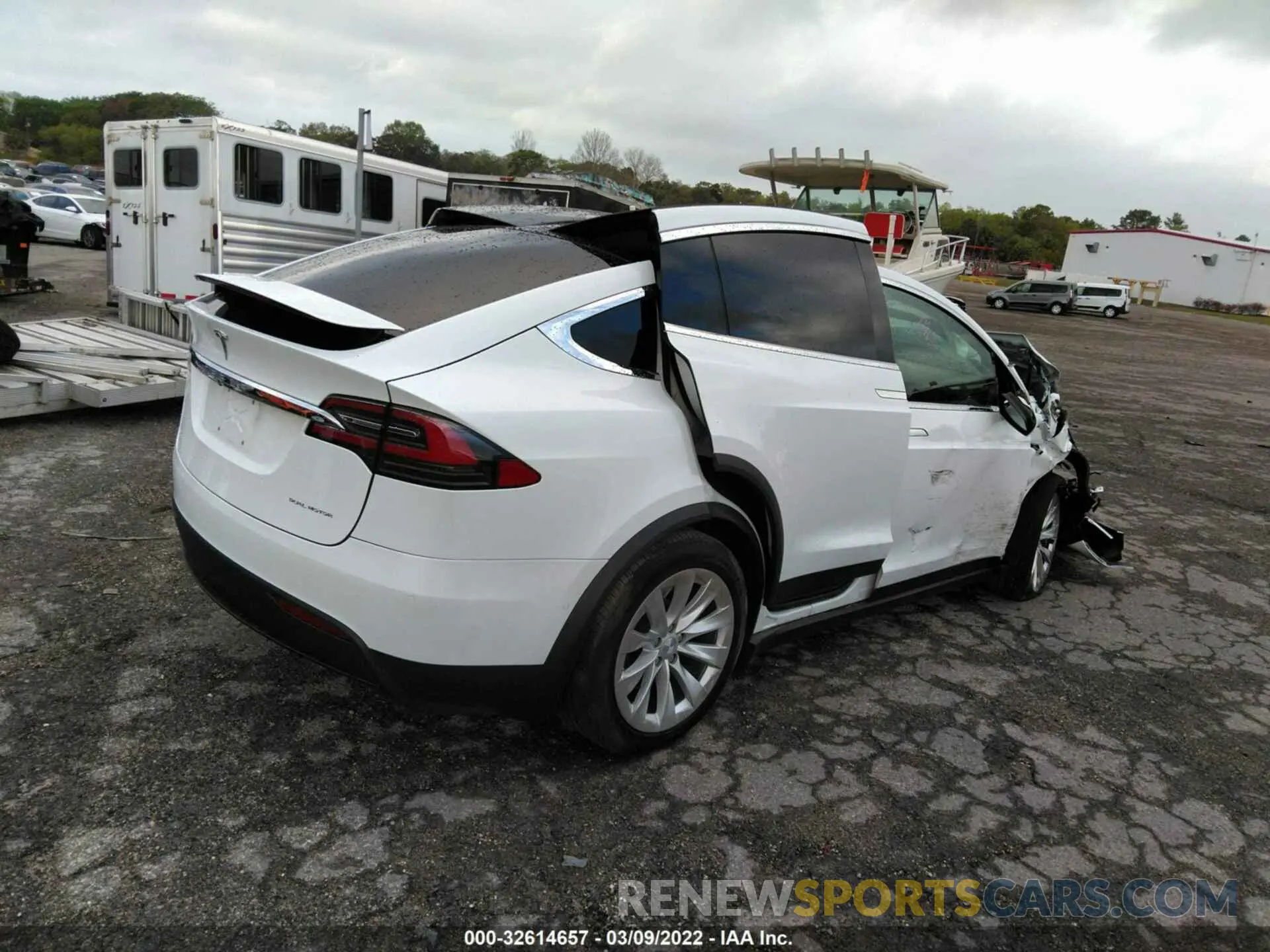 4 fotografías del automóvil dañado 5YJXCAE20LF300813 TESLA MODEL X 2020