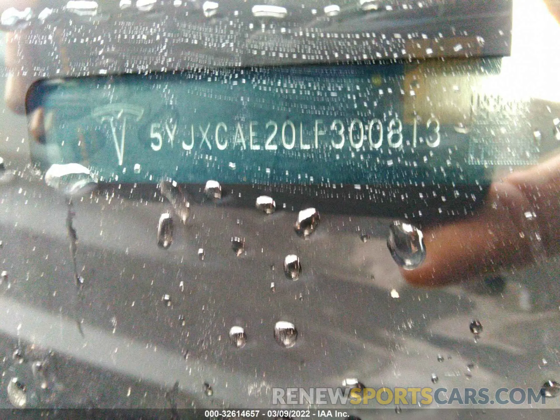 9 fotografías del automóvil dañado 5YJXCAE20LF300813 TESLA MODEL X 2020