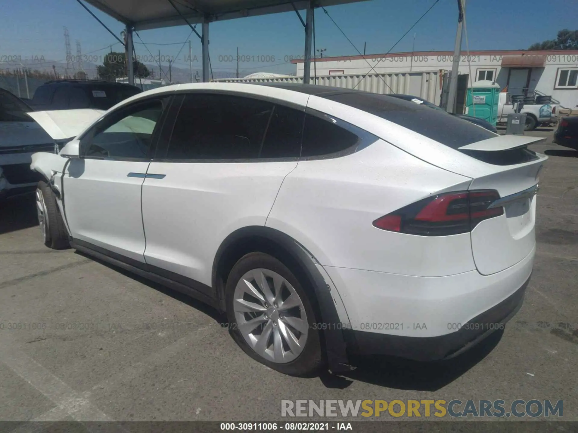 3 fotografías del automóvil dañado 5YJXCAE21LF235891 TESLA MODEL X 2020