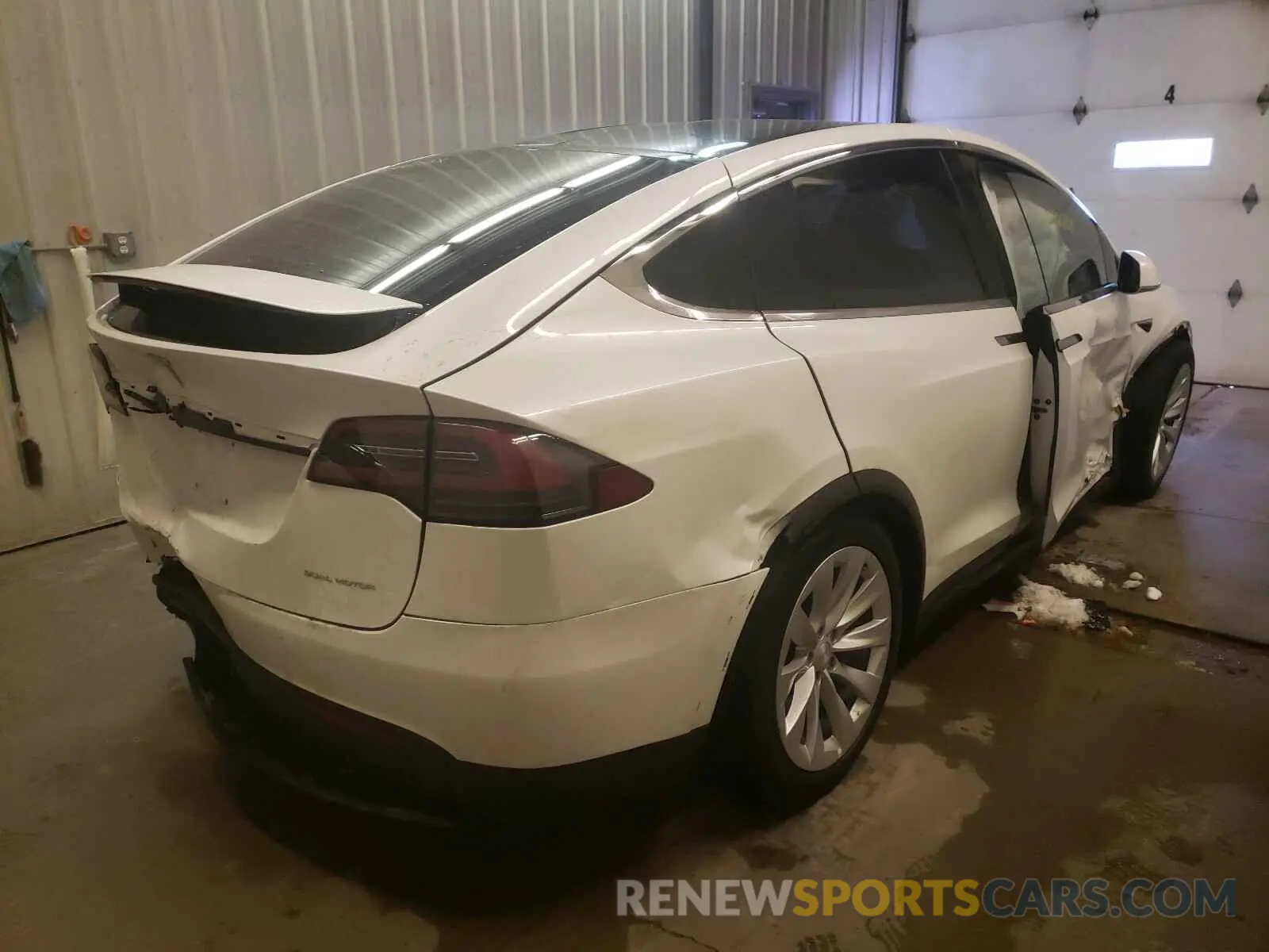 4 fotografías del automóvil dañado 5YJXCAE21LF243456 TESLA MODEL X 2020