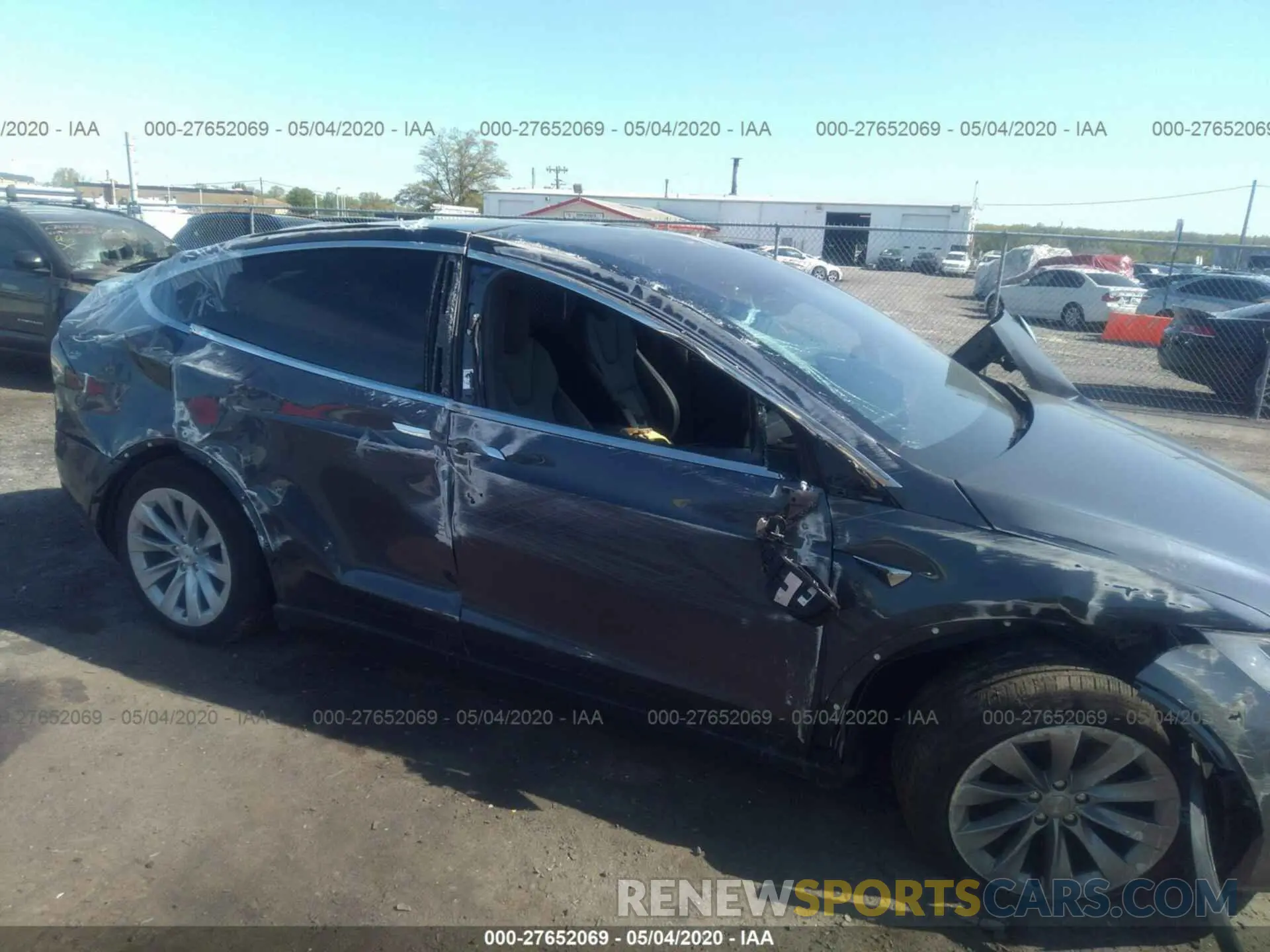 6 fotografías del automóvil dañado 5YJXCAE21LF243859 TESLA MODEL X 2020
