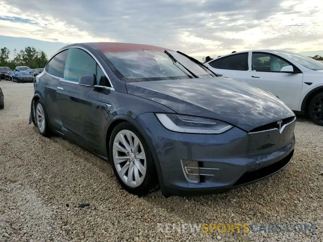 4 fotografías del automóvil dañado 5YJXCAE23LF221989 TESLA MODEL X 2020