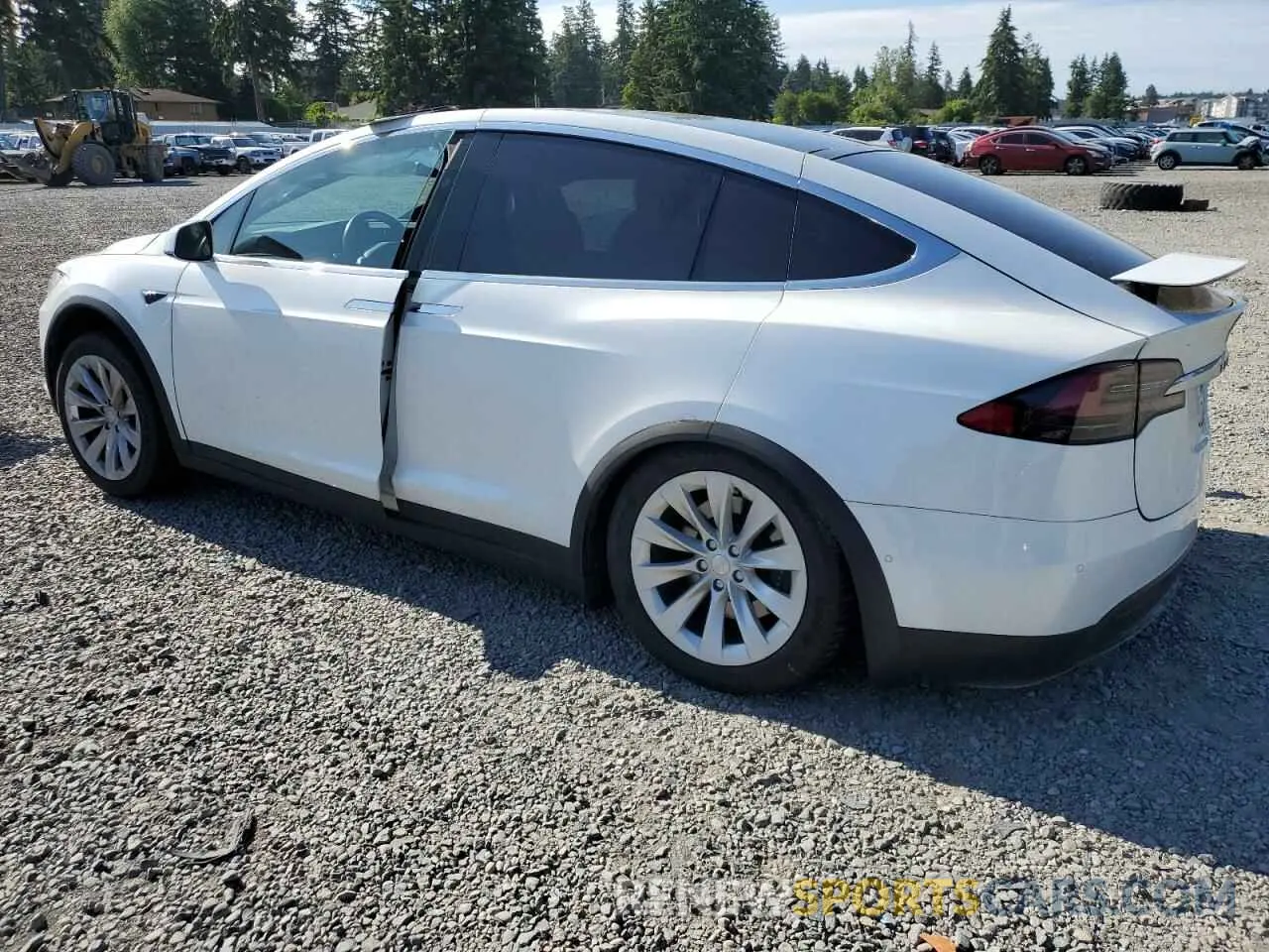 2 fotografías del automóvil dañado 5YJXCAE23LF237481 TESLA MODEL X 2020