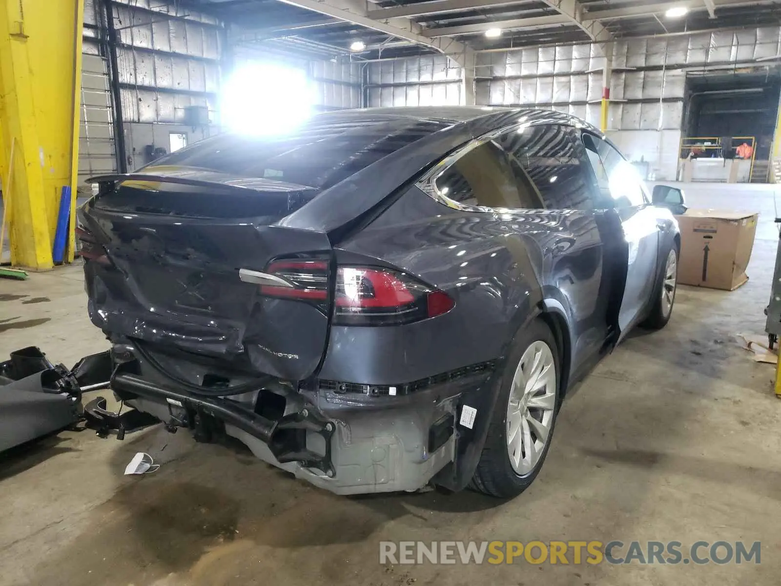 4 fotografías del automóvil dañado 5YJXCAE23LF240199 TESLA MODEL X 2020
