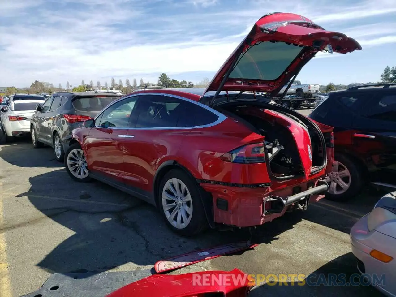 3 fotografías del automóvil dañado 5YJXCAE24LF262566 TESLA MODEL X 2020