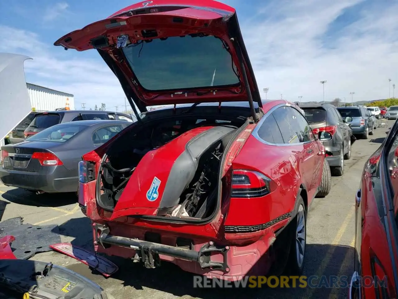 4 fotografías del automóvil dañado 5YJXCAE24LF262566 TESLA MODEL X 2020