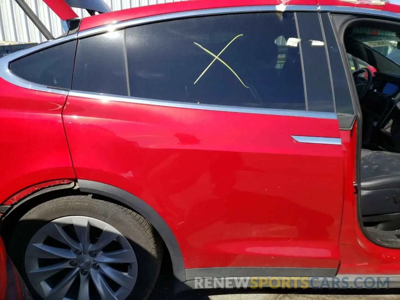 6 fotografías del automóvil dañado 5YJXCAE24LF262566 TESLA MODEL X 2020