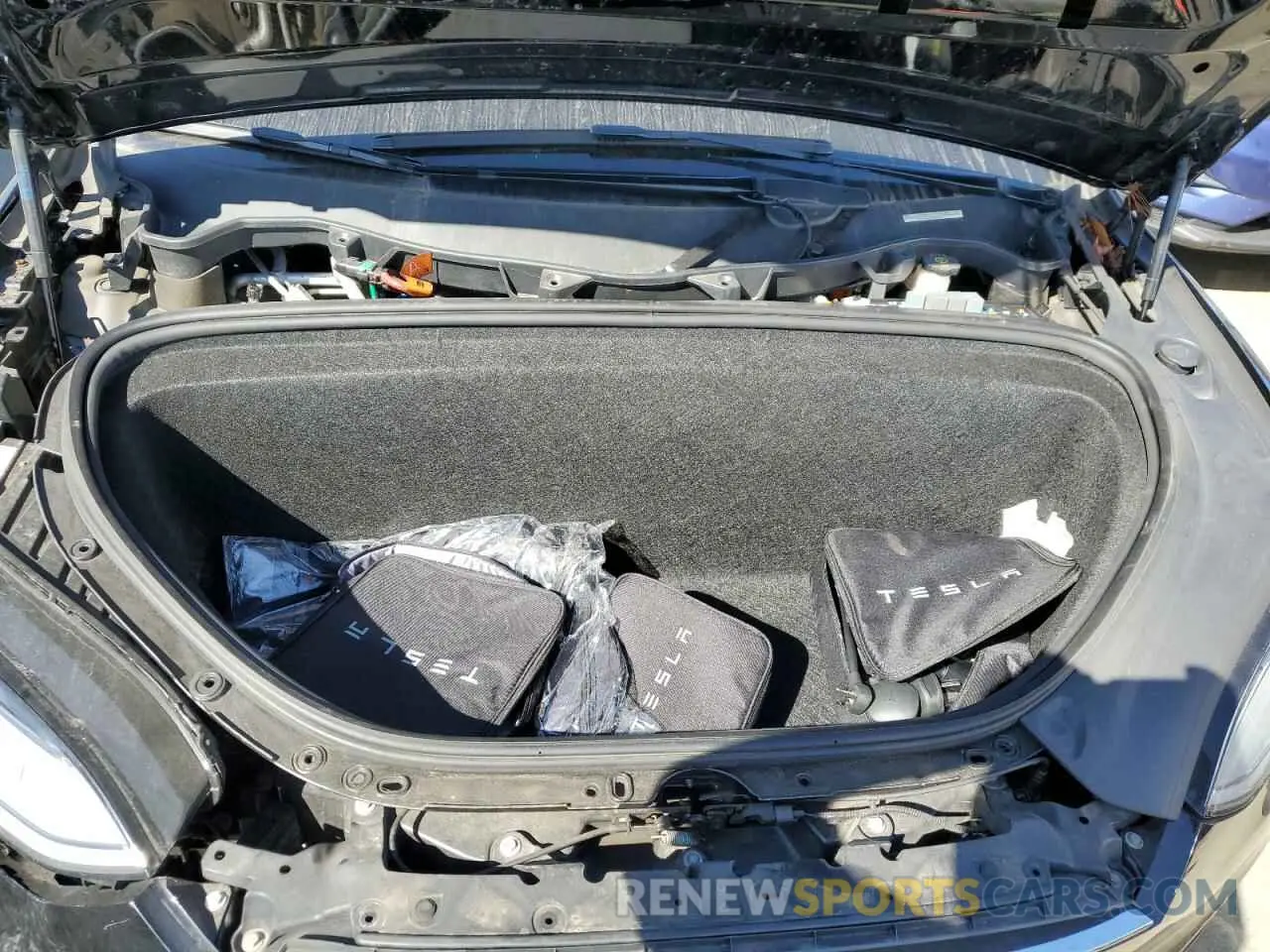 12 fotografías del automóvil dañado 5YJXCAE24LF262597 TESLA MODEL X 2020