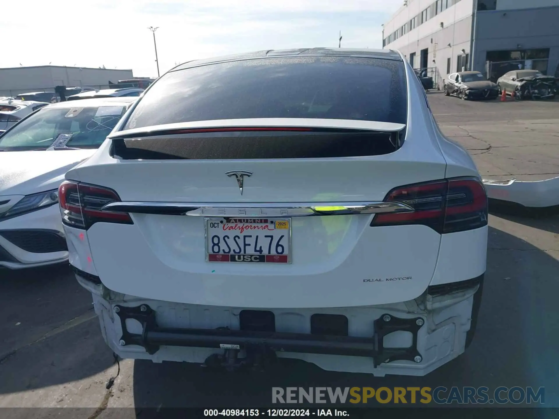 17 fotografías del automóvil dañado 5YJXCAE25LF303447 TESLA MODEL X 2020