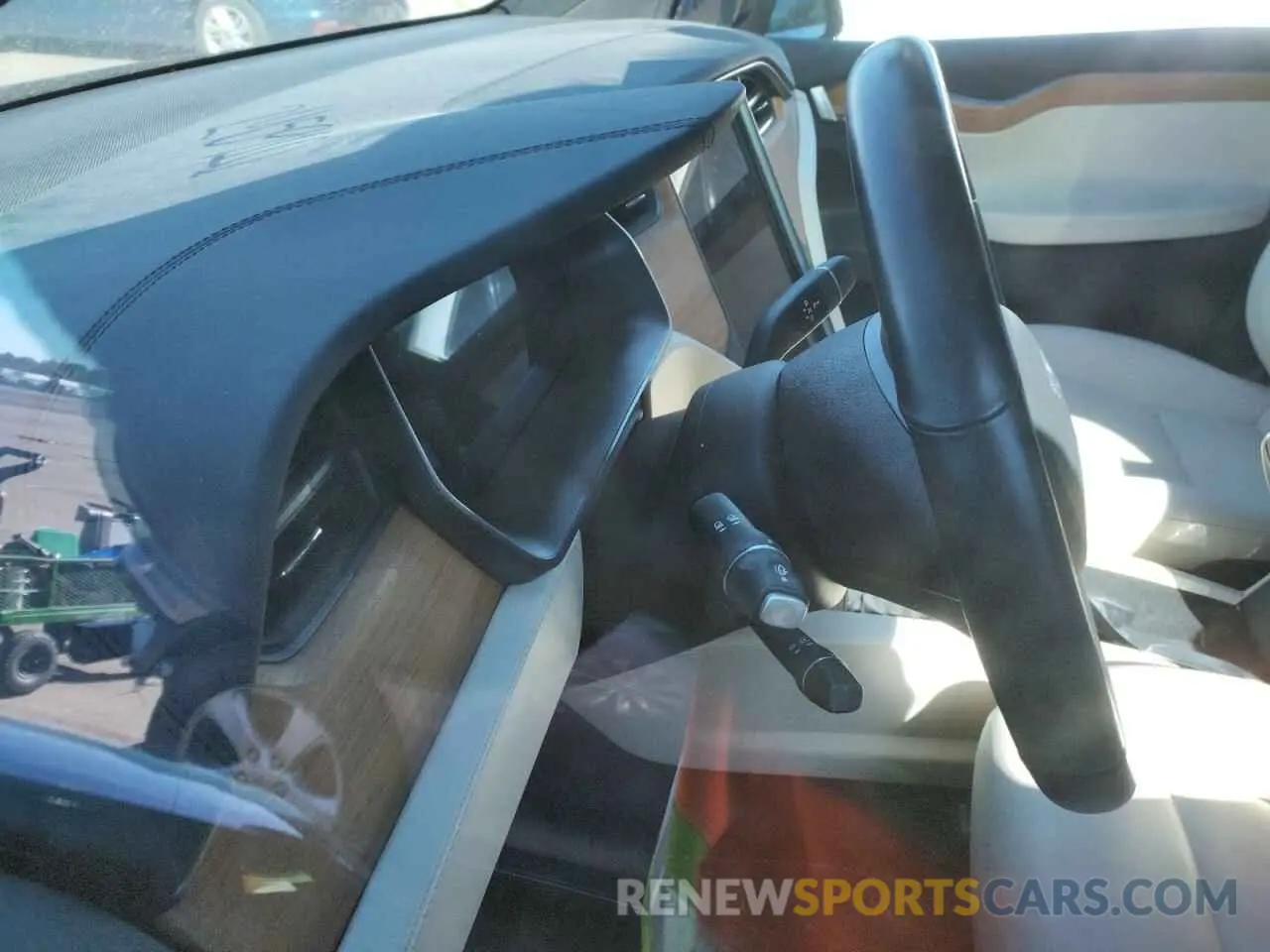 8 fotografías del automóvil dañado 5YJXCAE27LF245910 TESLA MODEL X 2020