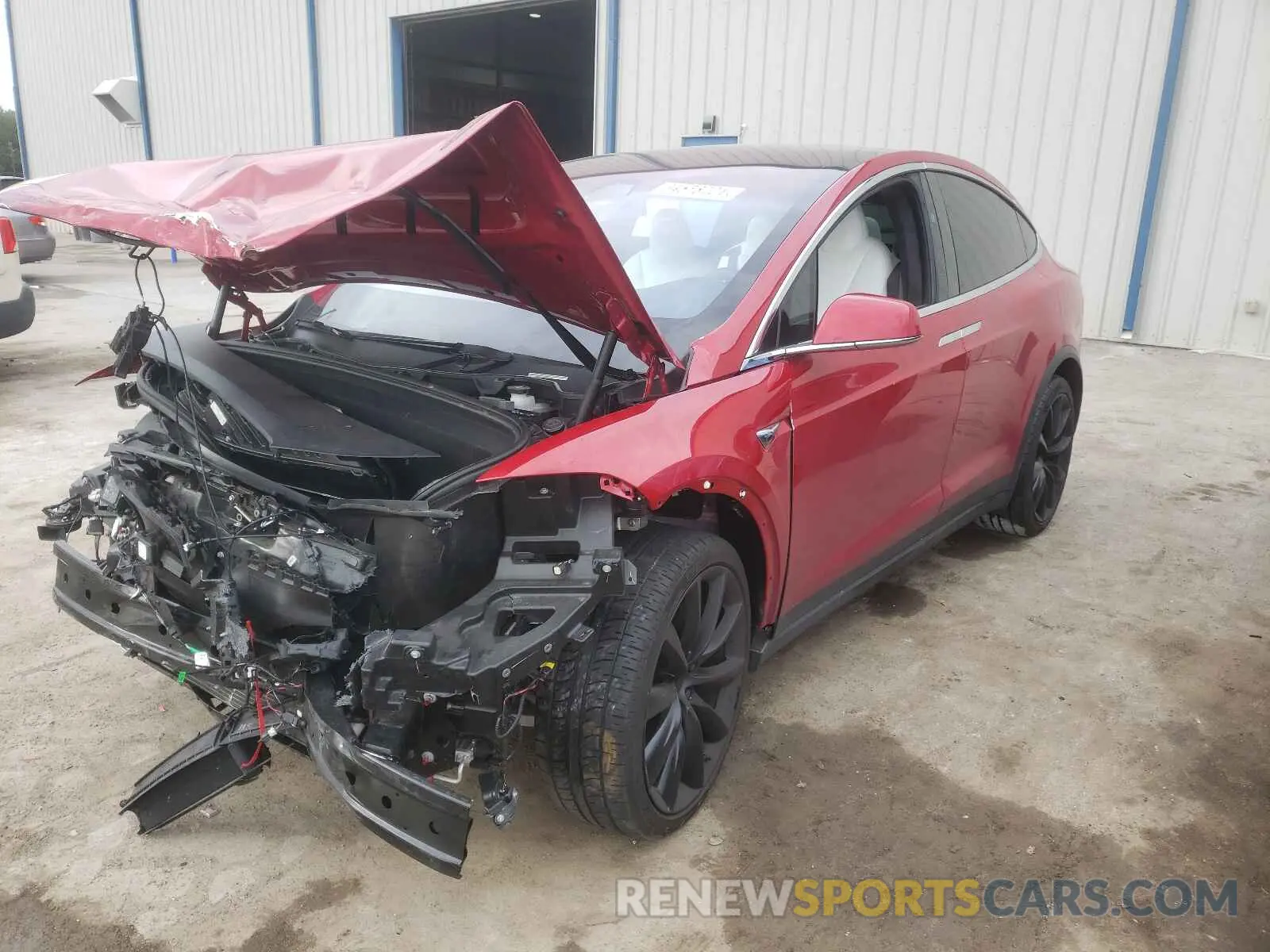 2 fotografías del automóvil dañado 5YJXCAE27LF250329 TESLA MODEL X 2020