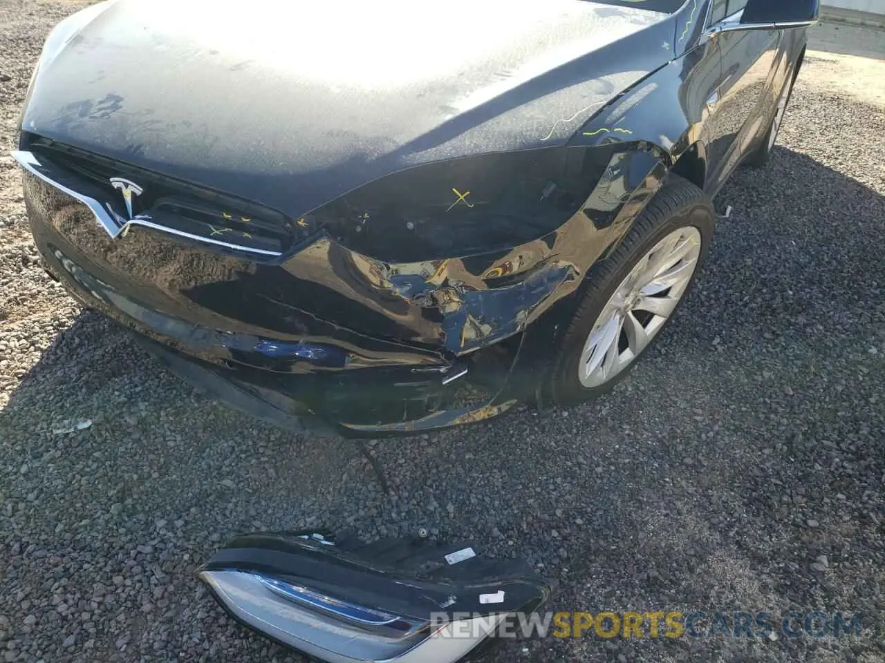 9 fotografías del automóvil dañado 5YJXCAE28LF261212 TESLA MODEL X 2020