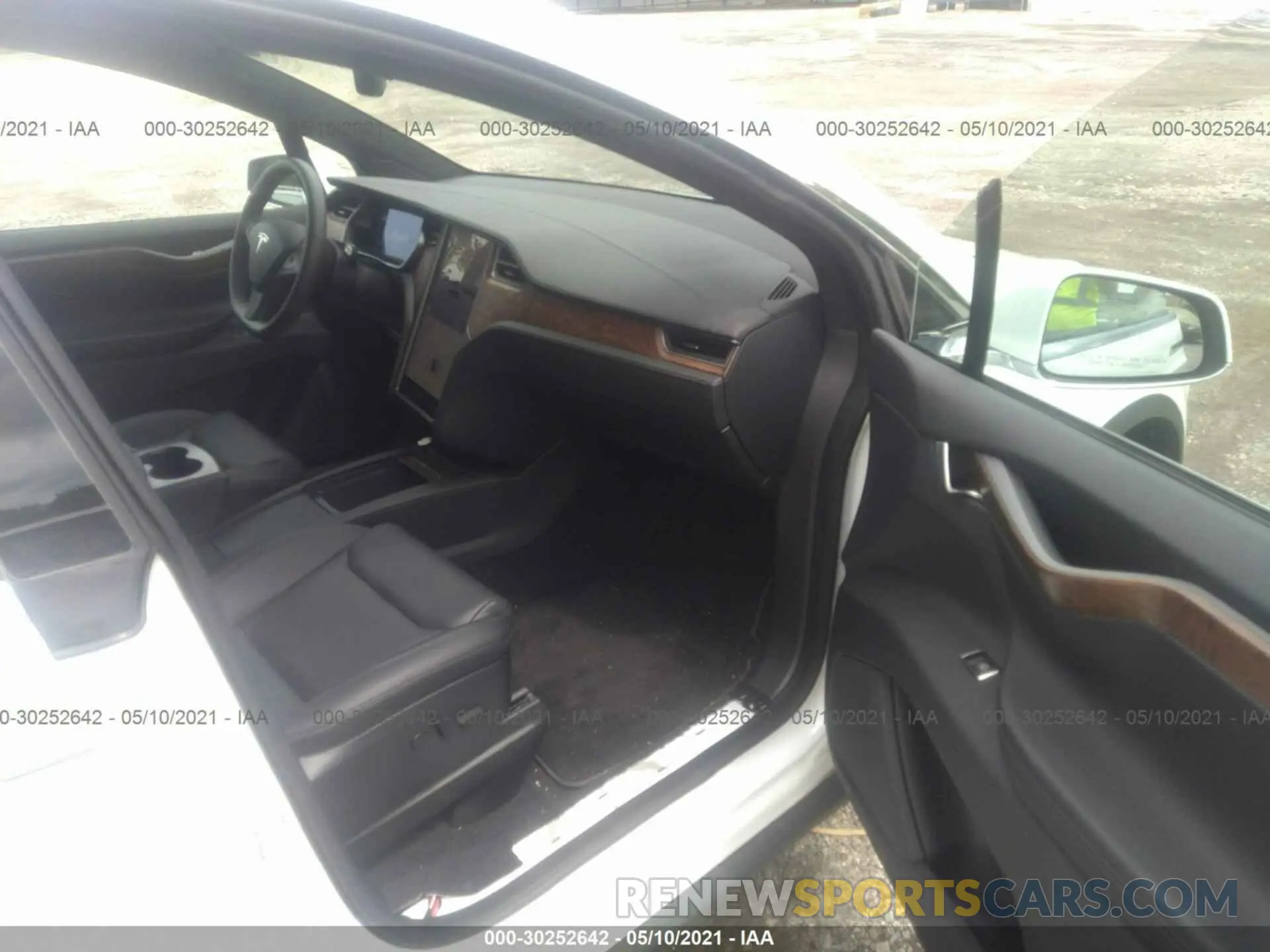 5 fotografías del automóvil dañado 5YJXCAE28LF298731 TESLA MODEL X 2020