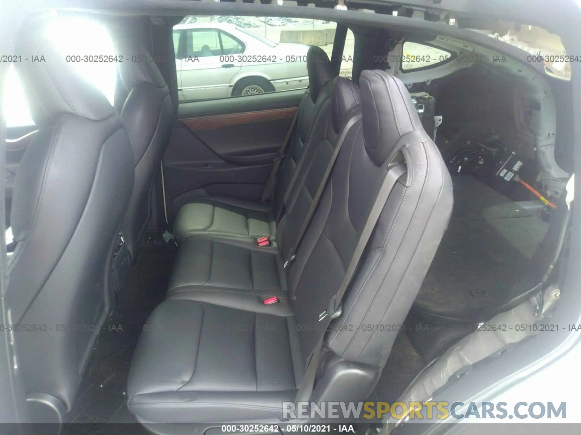 8 fotografías del automóvil dañado 5YJXCAE28LF298731 TESLA MODEL X 2020