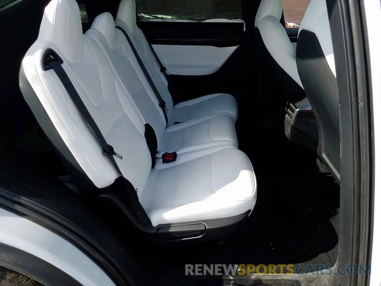 6 fotografías del automóvil dañado 5YJXCAE2XLF236554 TESLA MODEL X 2020