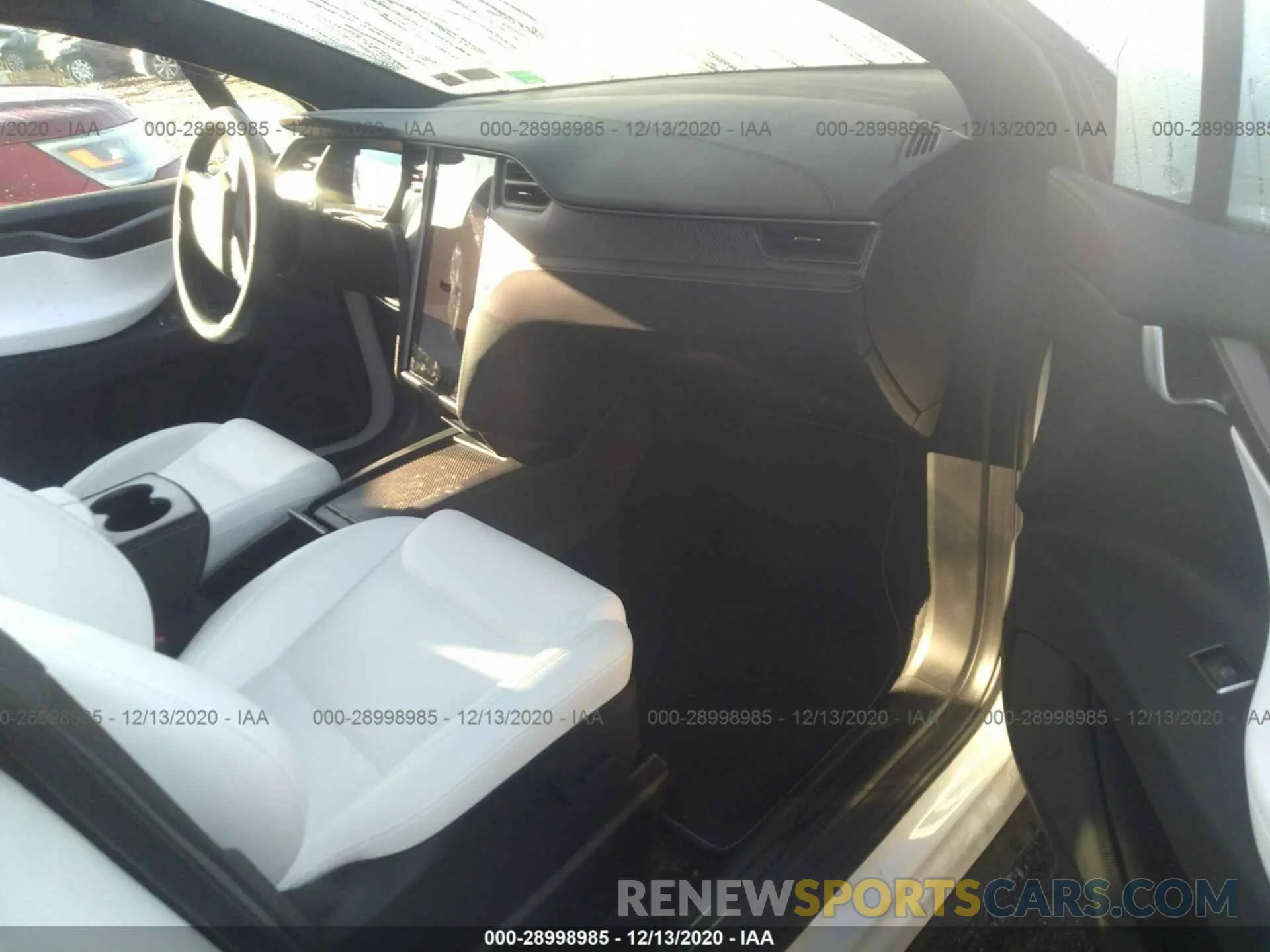 5 fotografías del automóvil dañado 5YJXCAE41LF230188 TESLA MODEL X 2020