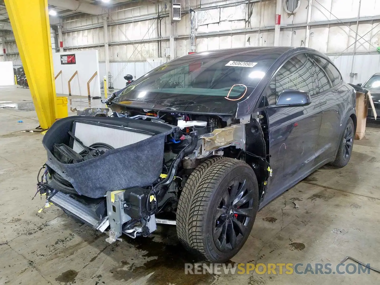 2 fotografías del automóvil dañado 5YJXCAE41LF240929 TESLA MODEL X 2020