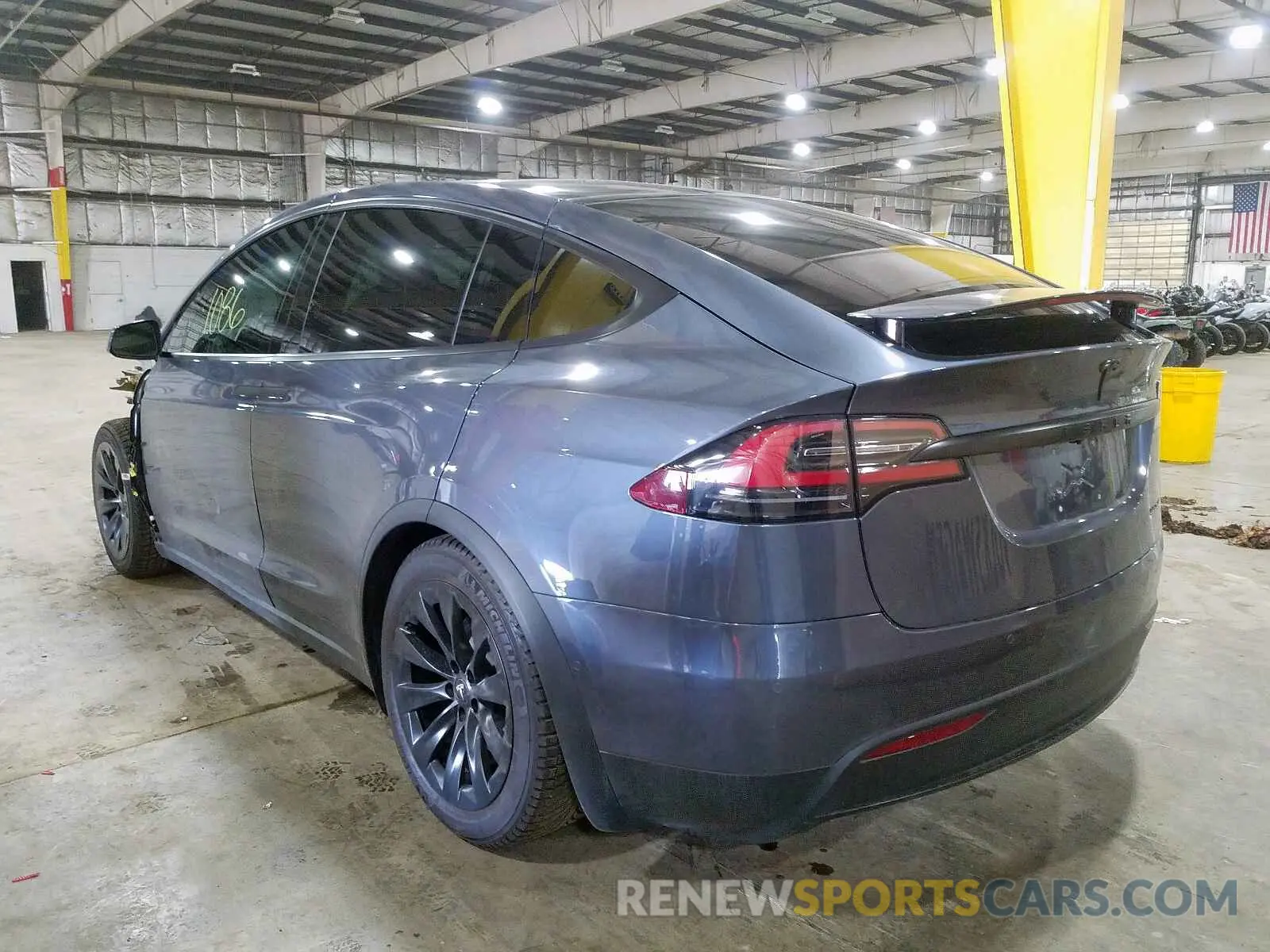 3 fotografías del automóvil dañado 5YJXCAE41LF240929 TESLA MODEL X 2020