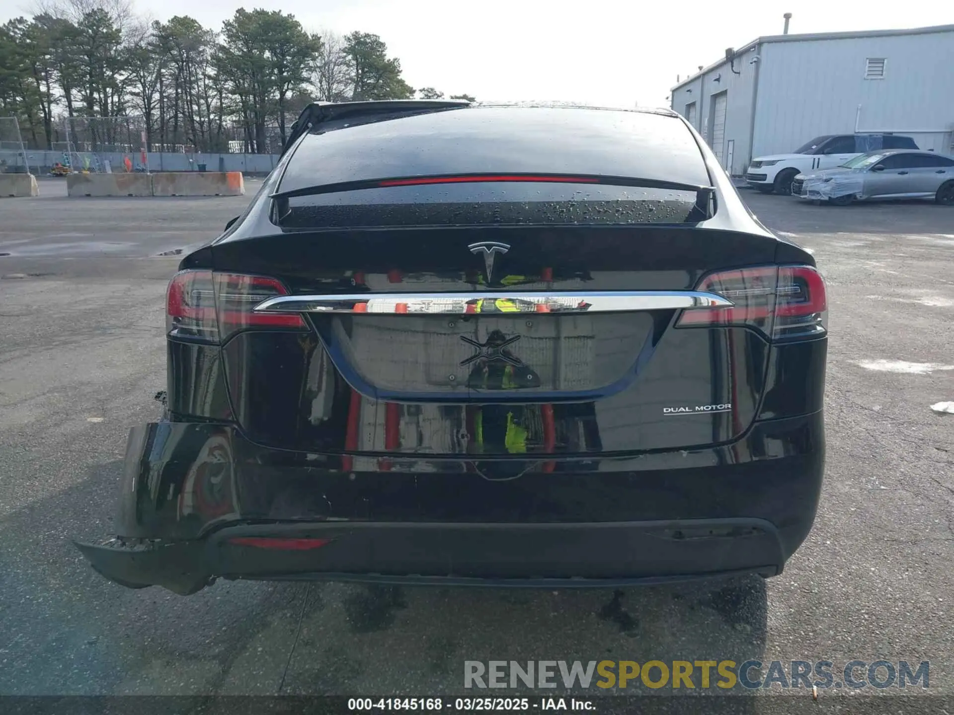 16 fotografías del automóvil dañado 5YJXCAE41LF248223 TESLA MODEL X 2020