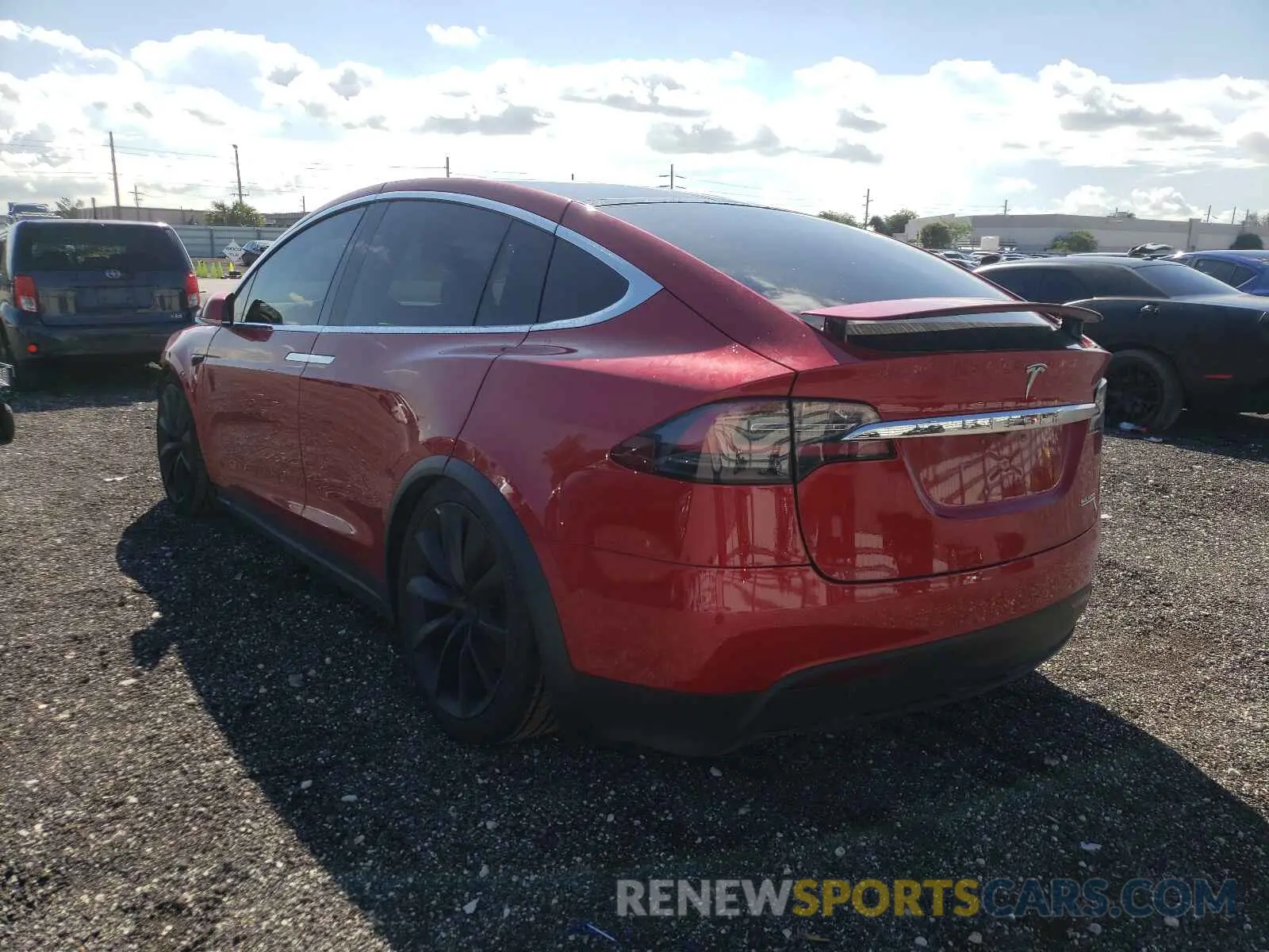 3 fotografías del automóvil dañado 5YJXCAE43LF266397 TESLA MODEL X 2020