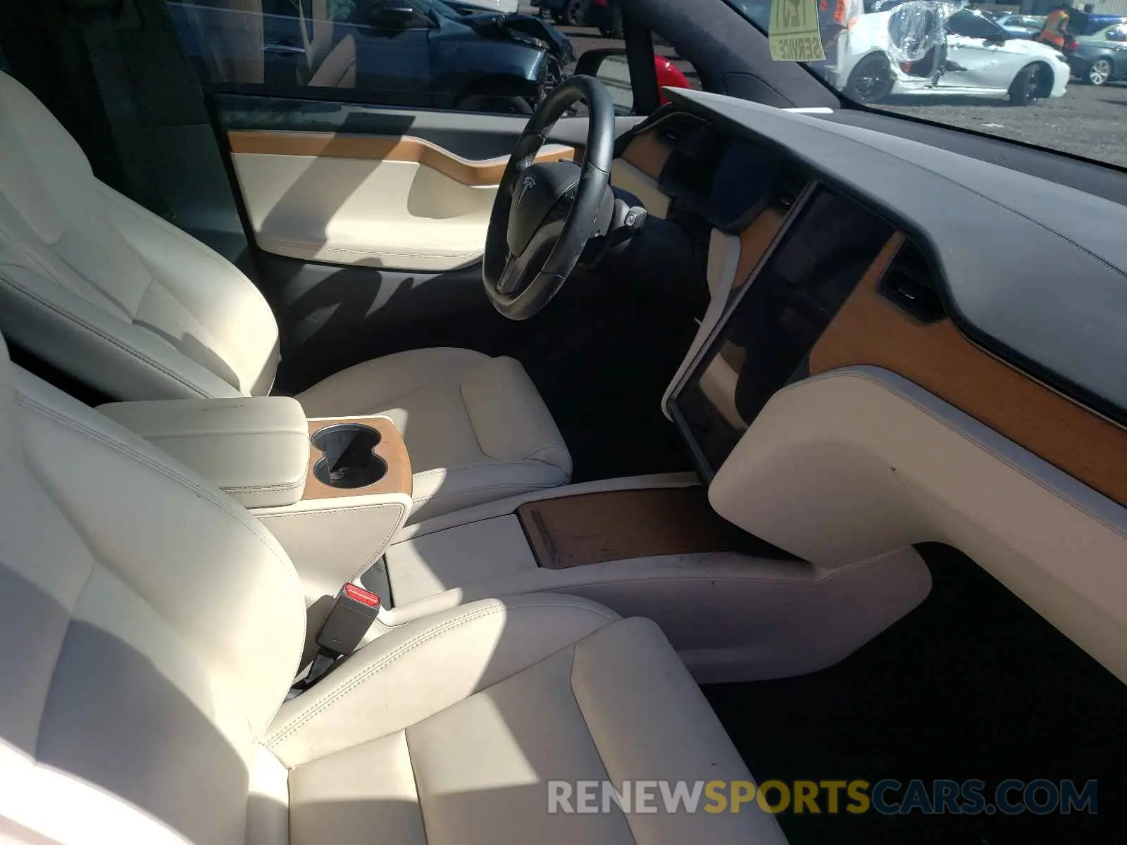 5 fotografías del automóvil dañado 5YJXCAE43LF266397 TESLA MODEL X 2020