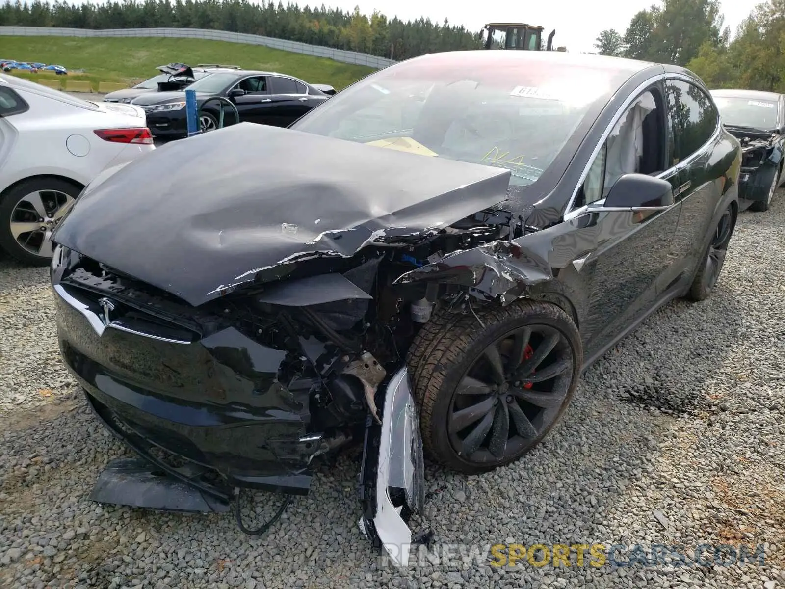 2 fotografías del automóvil dañado 5YJXCAE45LF298915 TESLA MODEL X 2020
